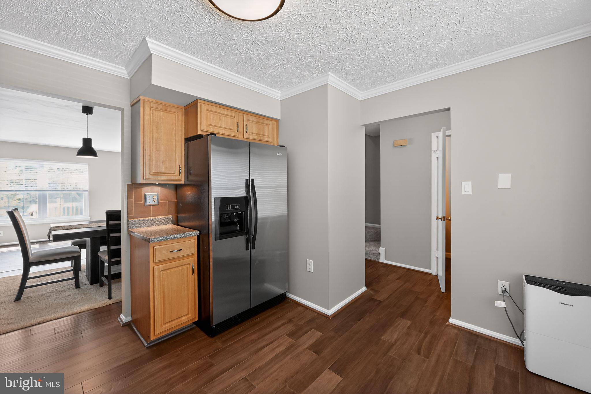 GUNNERS LAKE VILLAGE - Residential