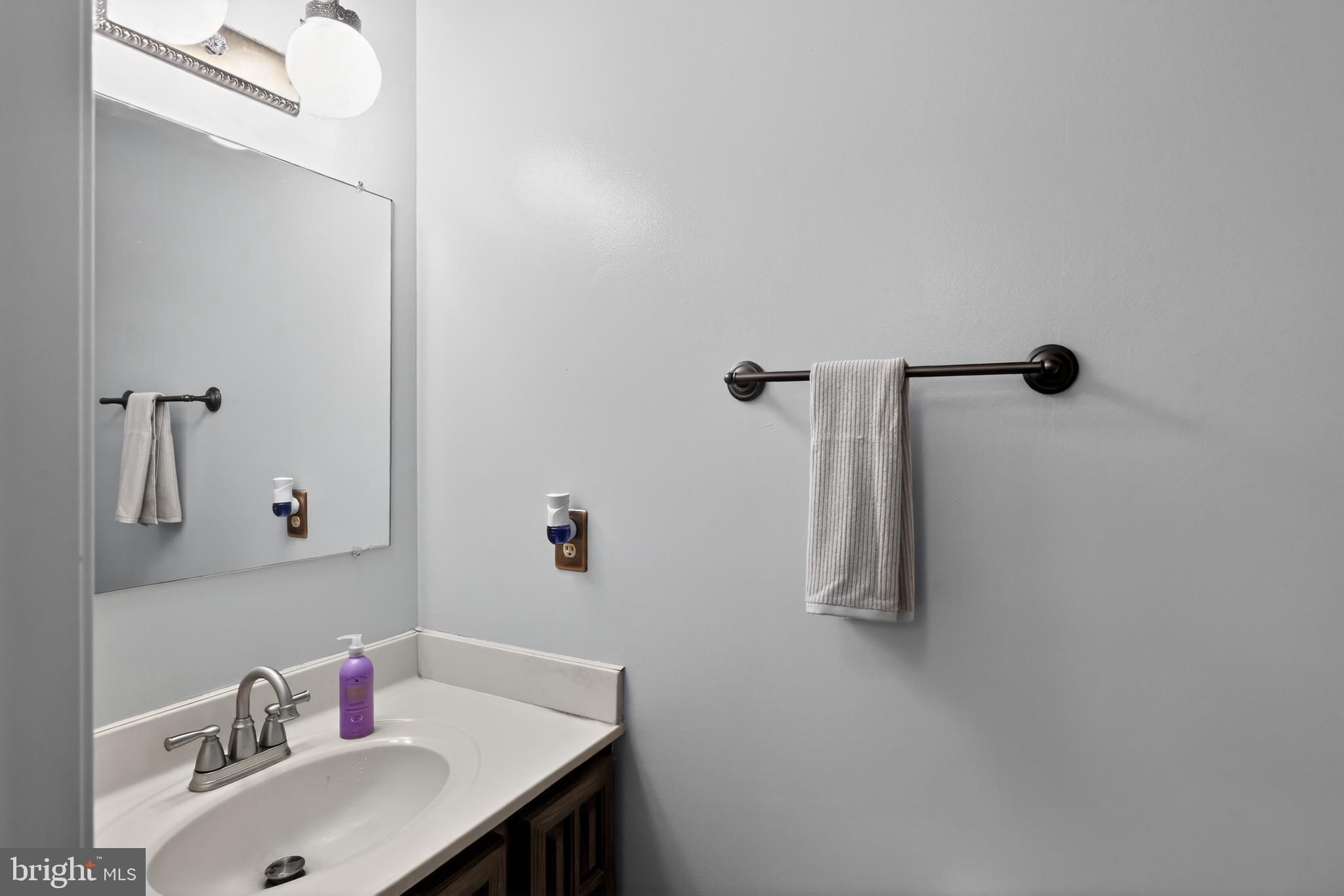 GUNNERS LAKE VILLAGE - Residential