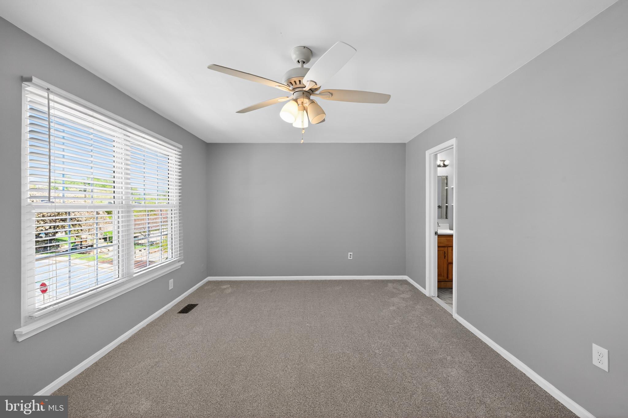 GUNNERS LAKE VILLAGE - Residential