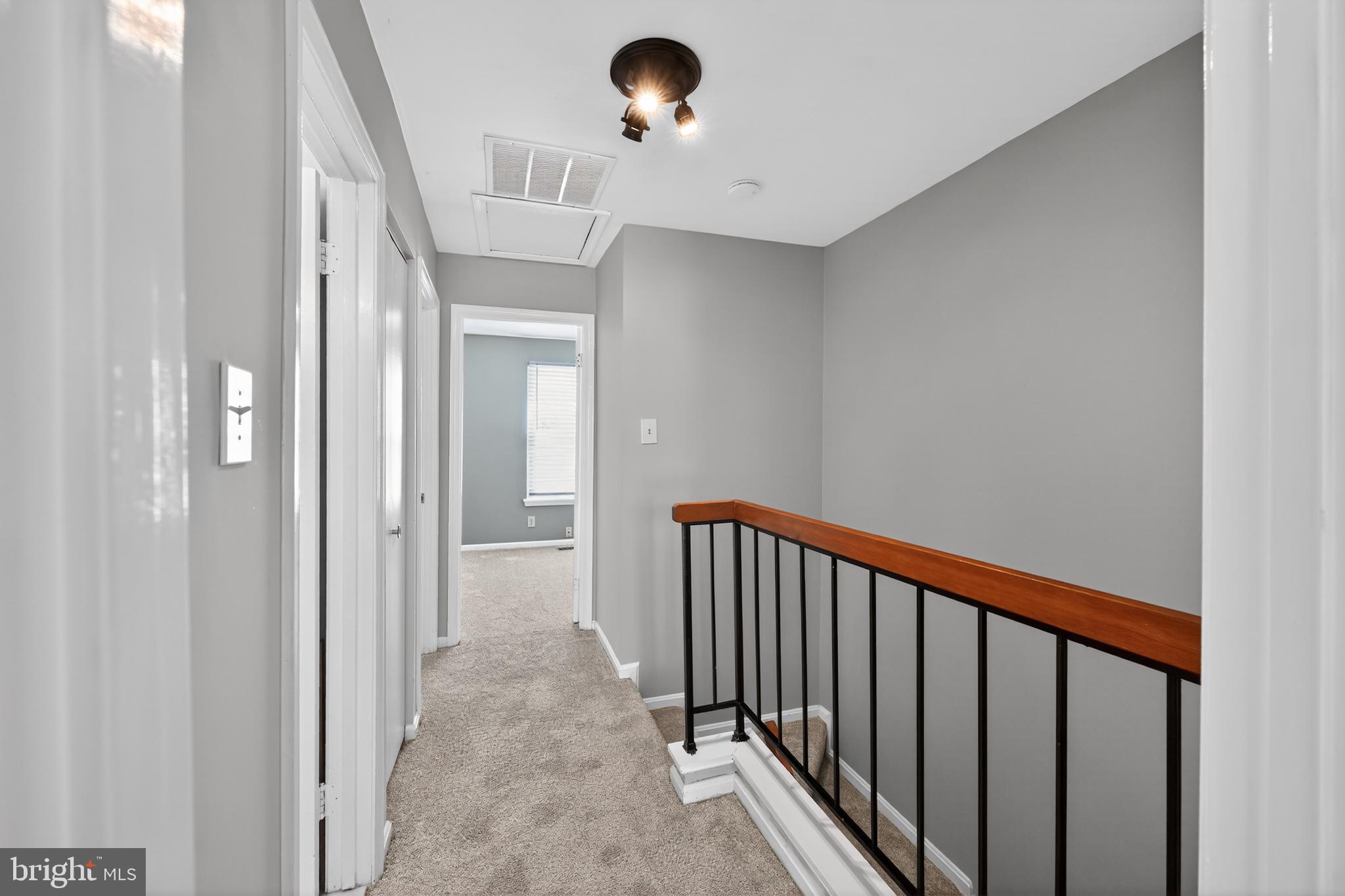 GUNNERS LAKE VILLAGE - Residential