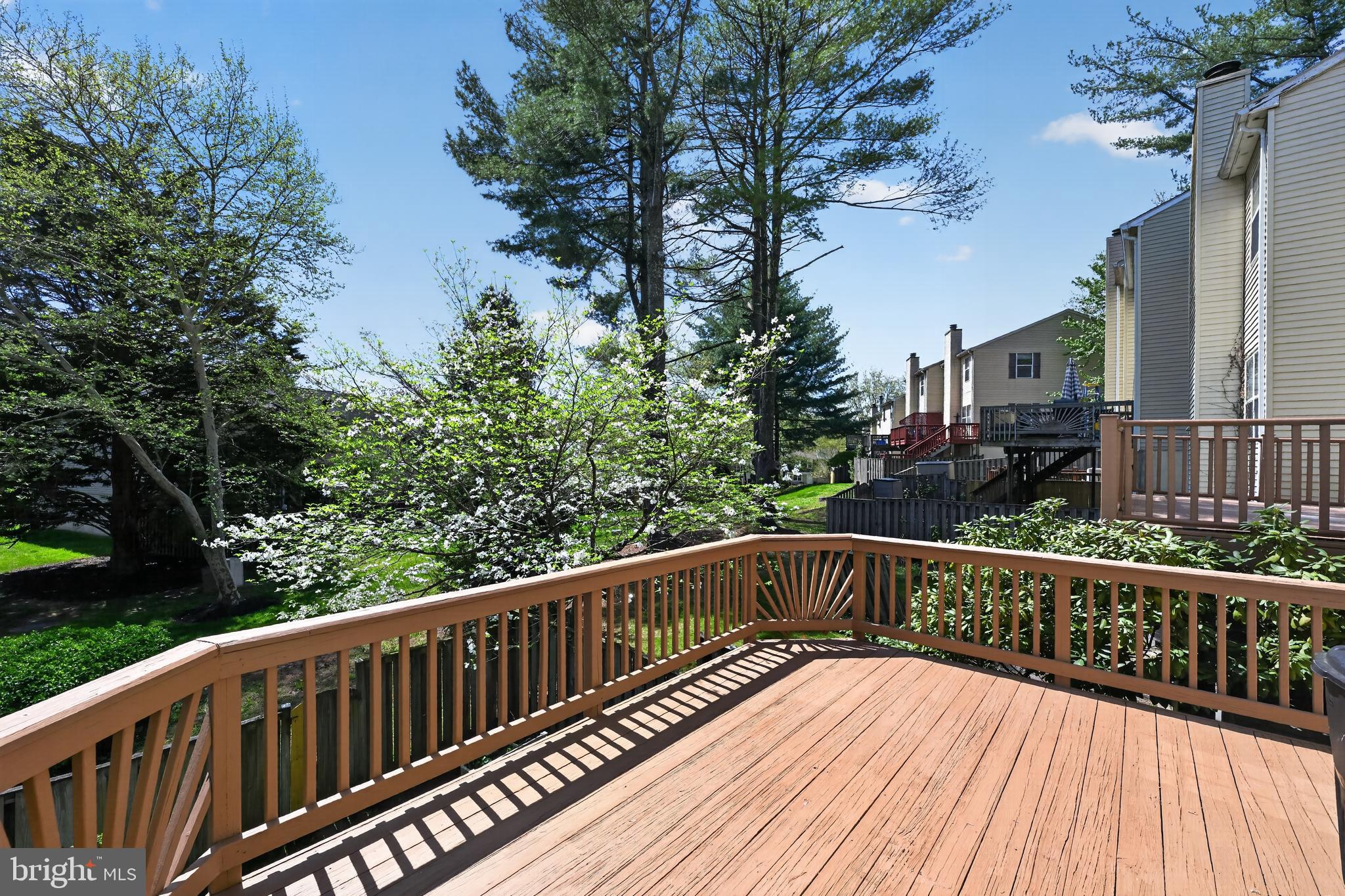 GUNNERS LAKE VILLAGE - Residential