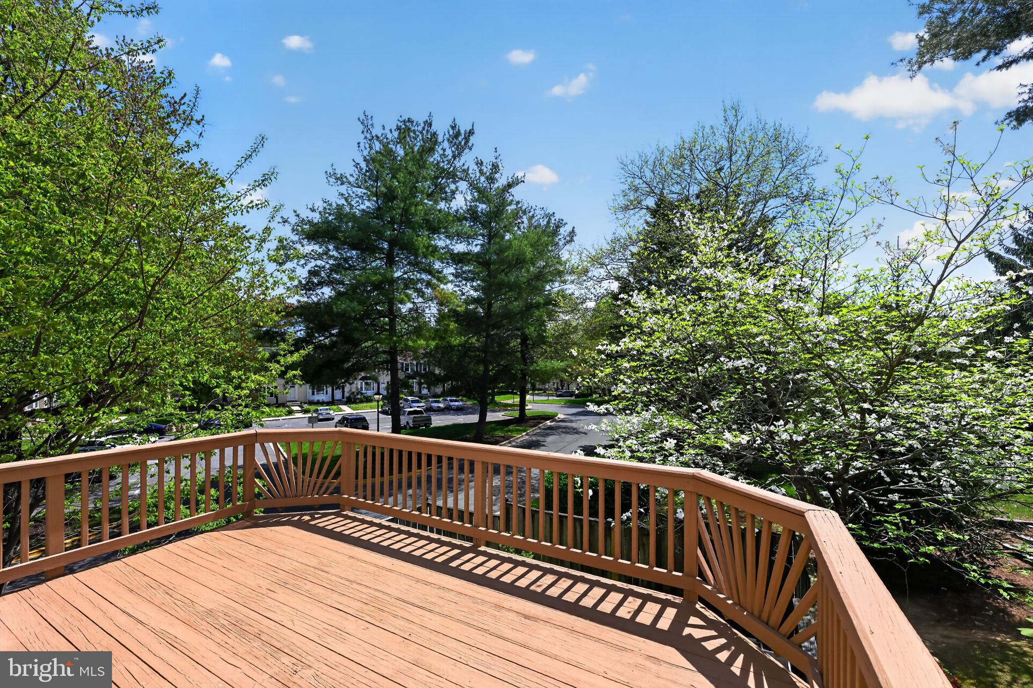 GUNNERS LAKE VILLAGE - Residential