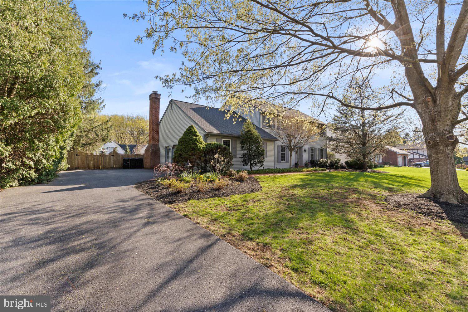 442 WETHERBURN DRIVE