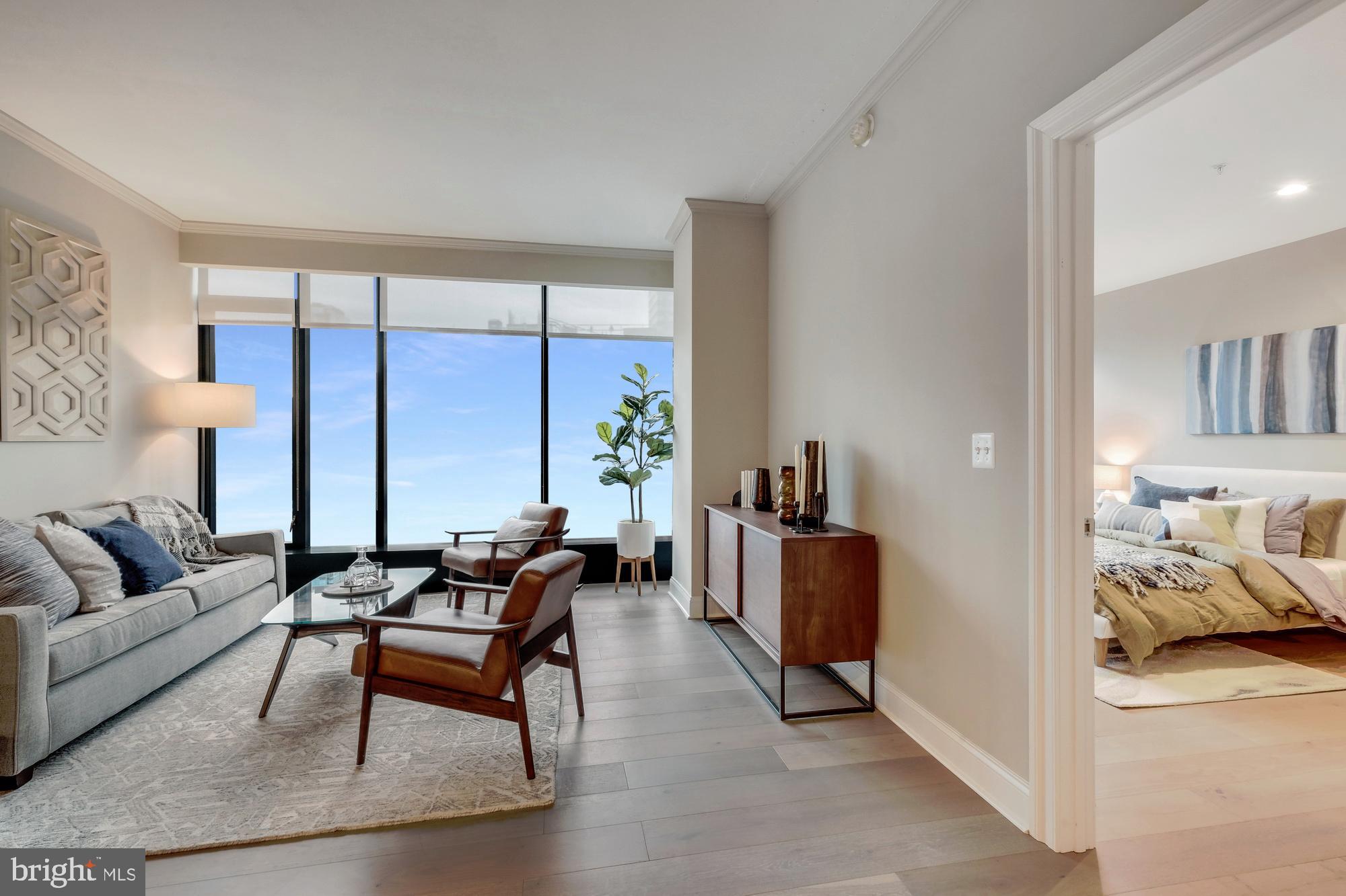 LOGAN SQUARE - Residential Lease