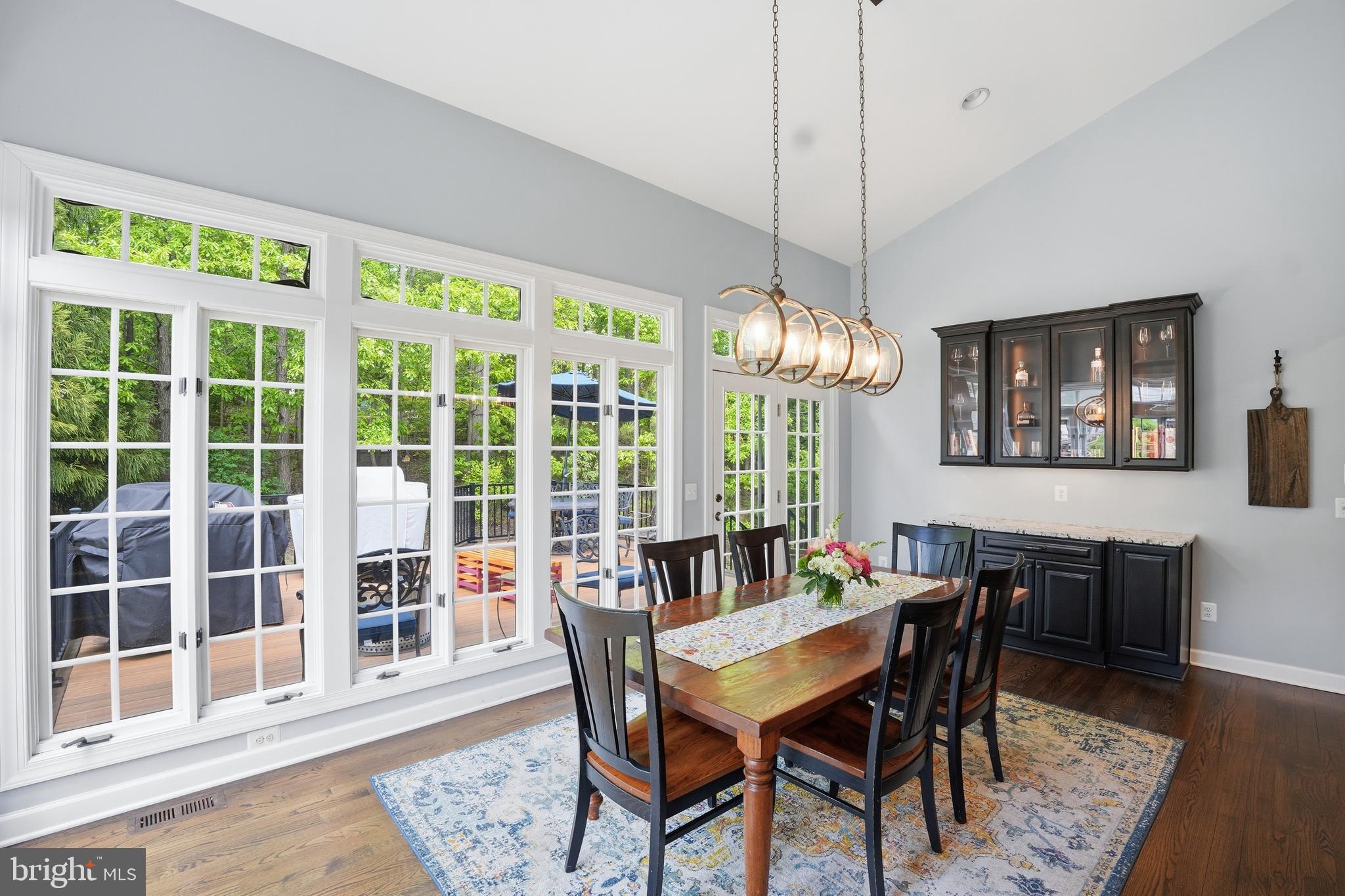 SOMERSET - Residential