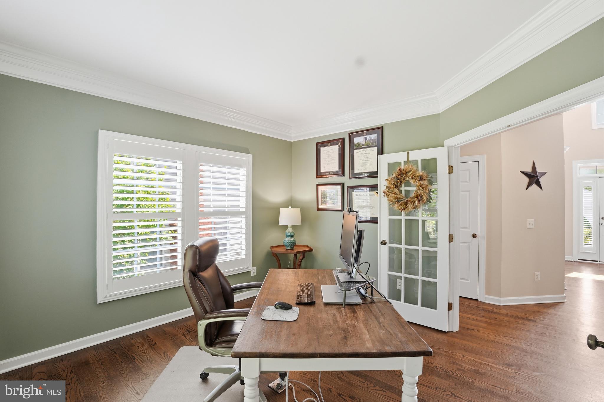 SOMERSET - Residential