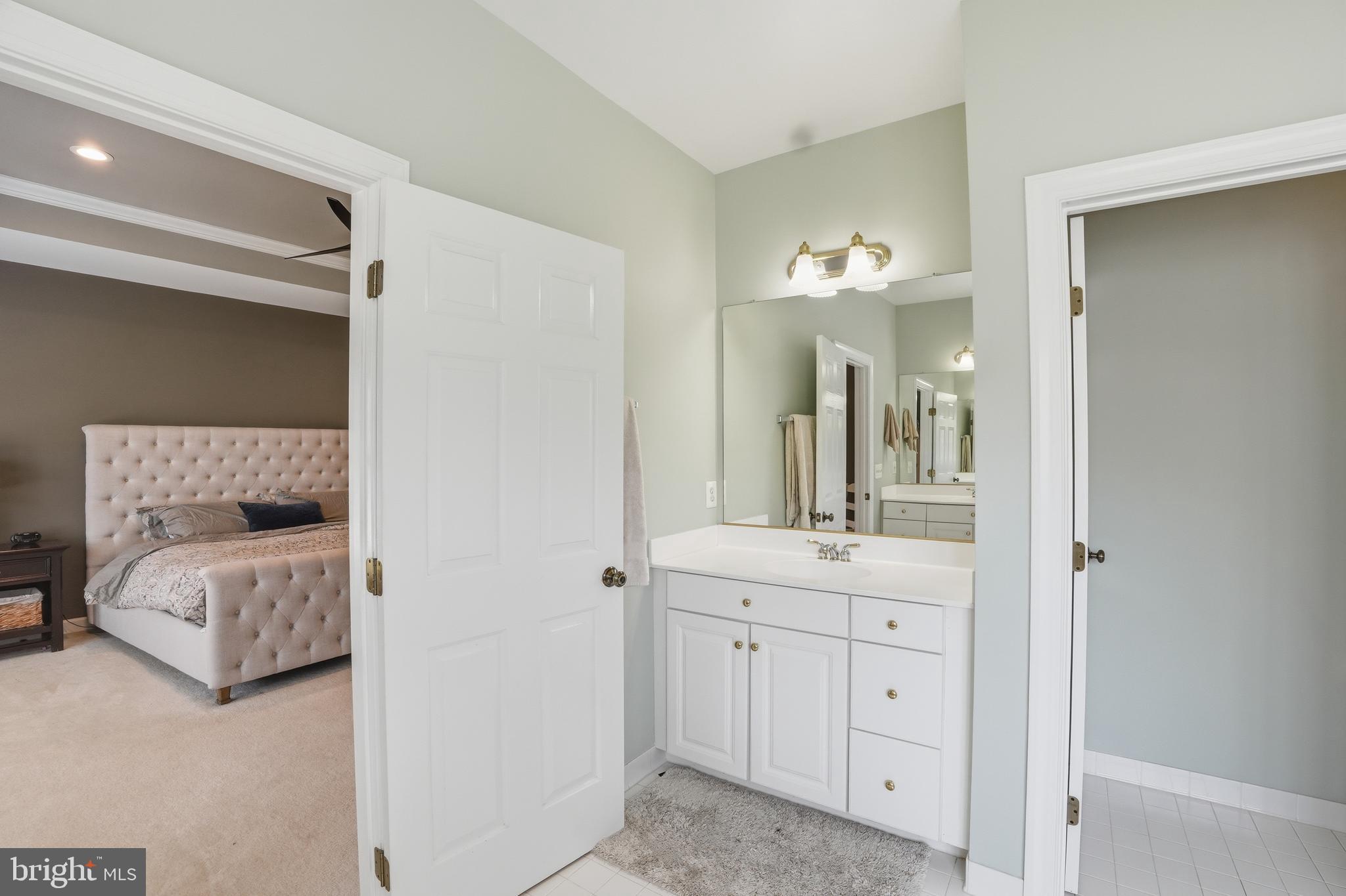 SOMERSET - Residential