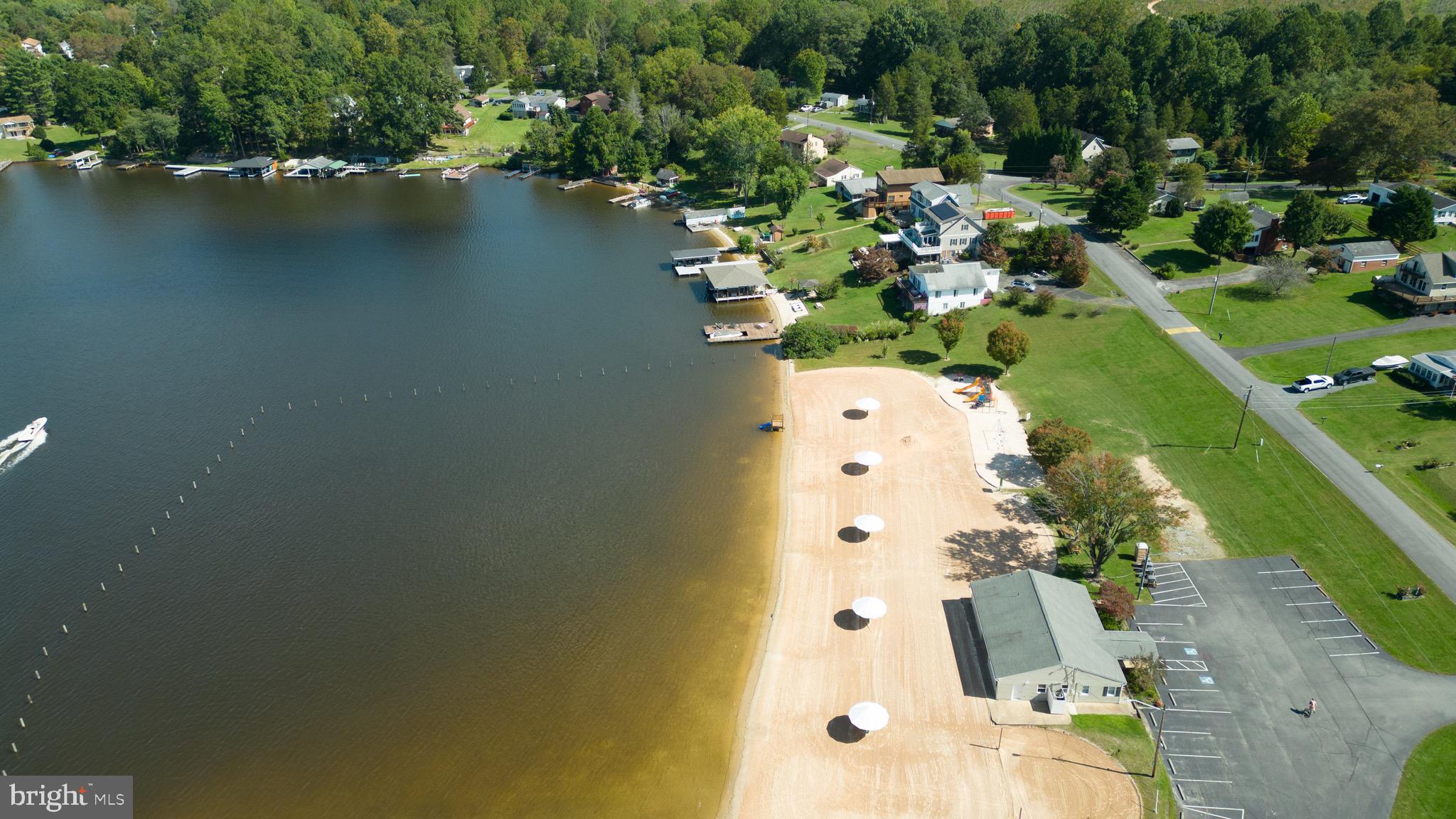 BLUE RIDGE SHORES - Land