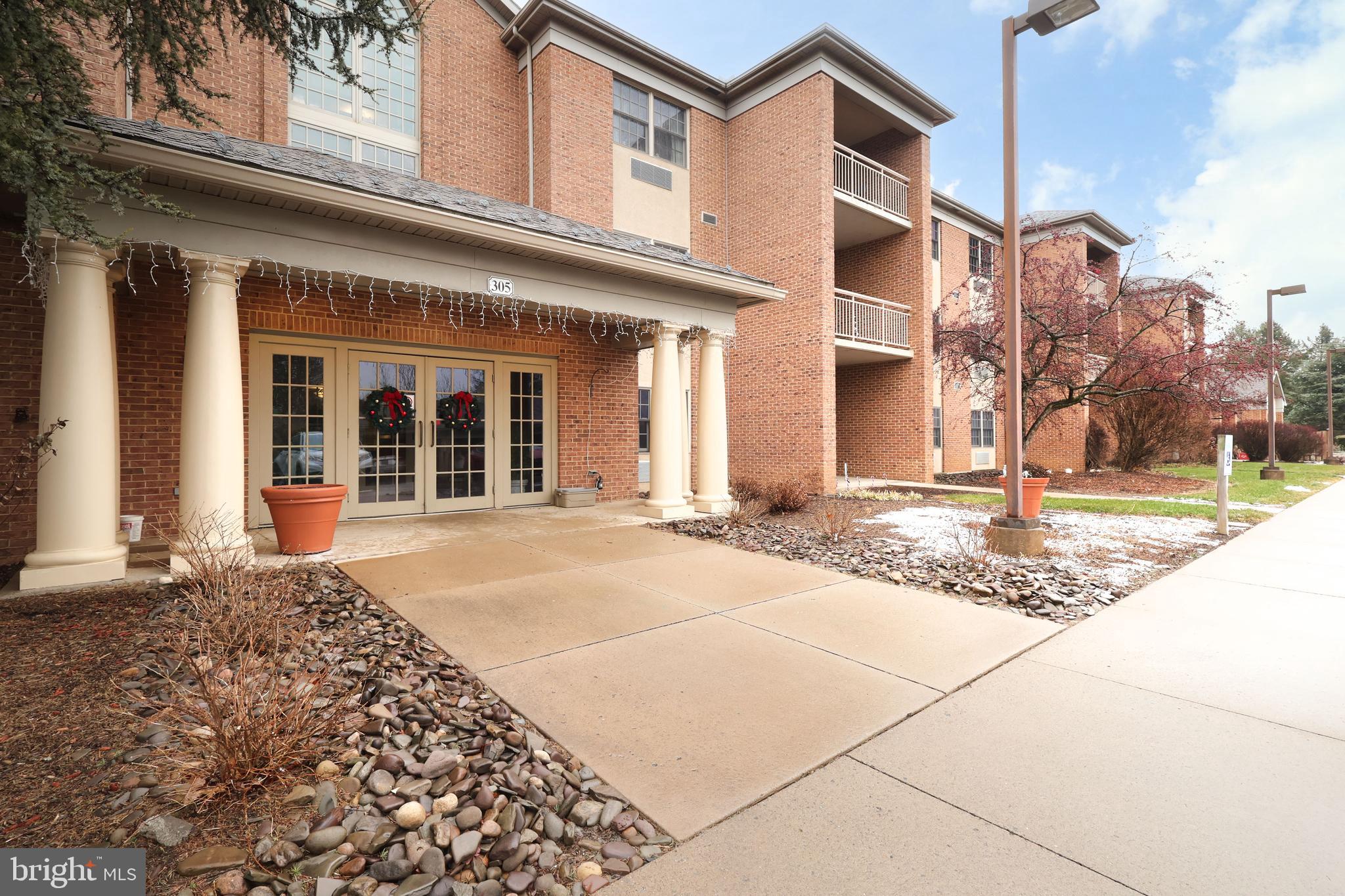 VILLAGE HEIGHTS - Residential