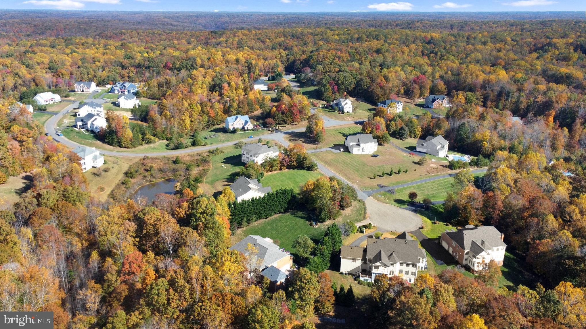 RUNNING CREEK - Residential