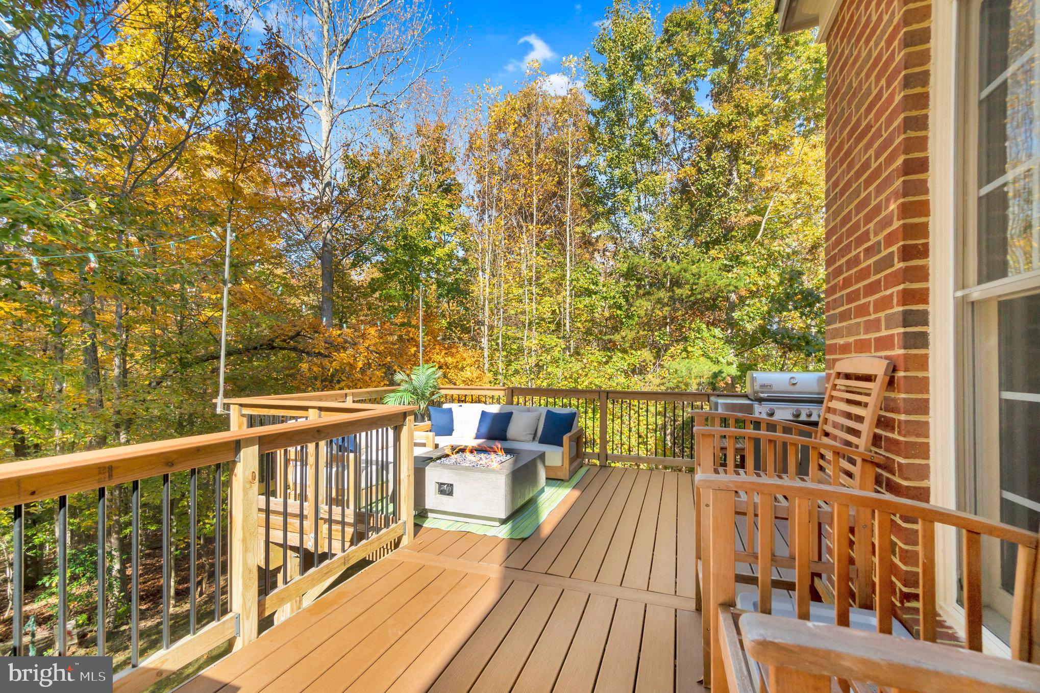 RUNNING CREEK - Residential
