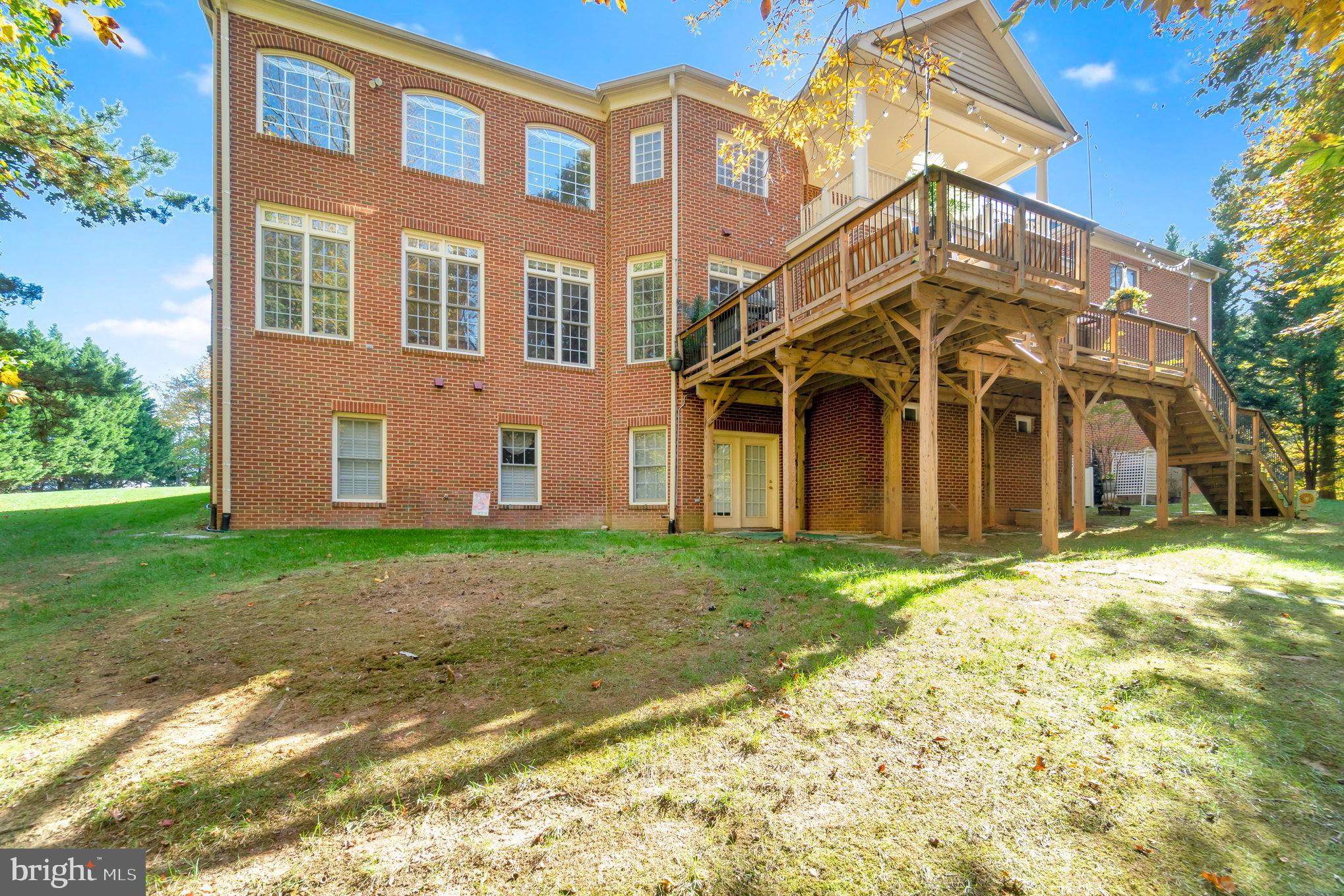RUNNING CREEK - Residential