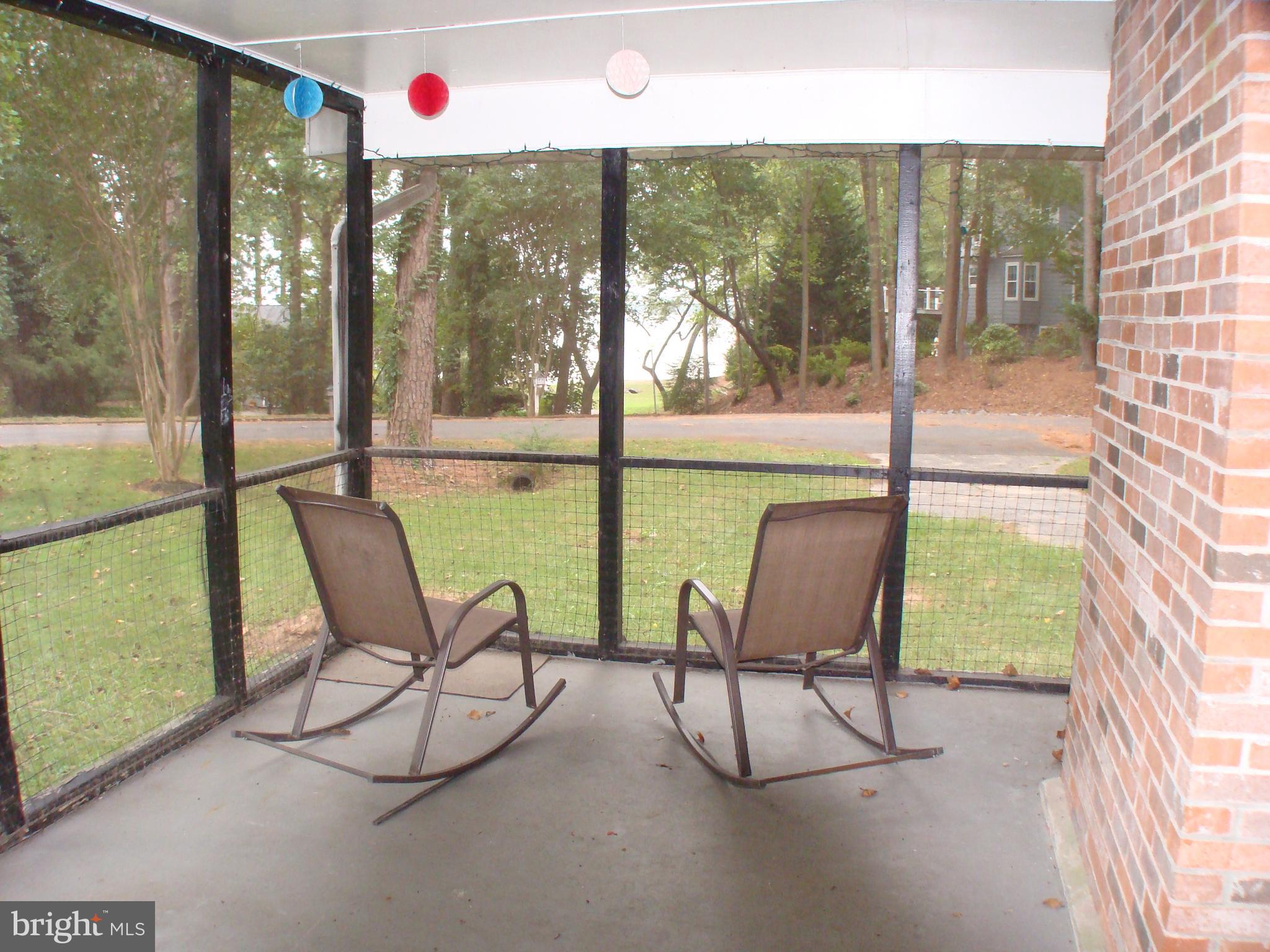 DRUM POINT - Residential Lease