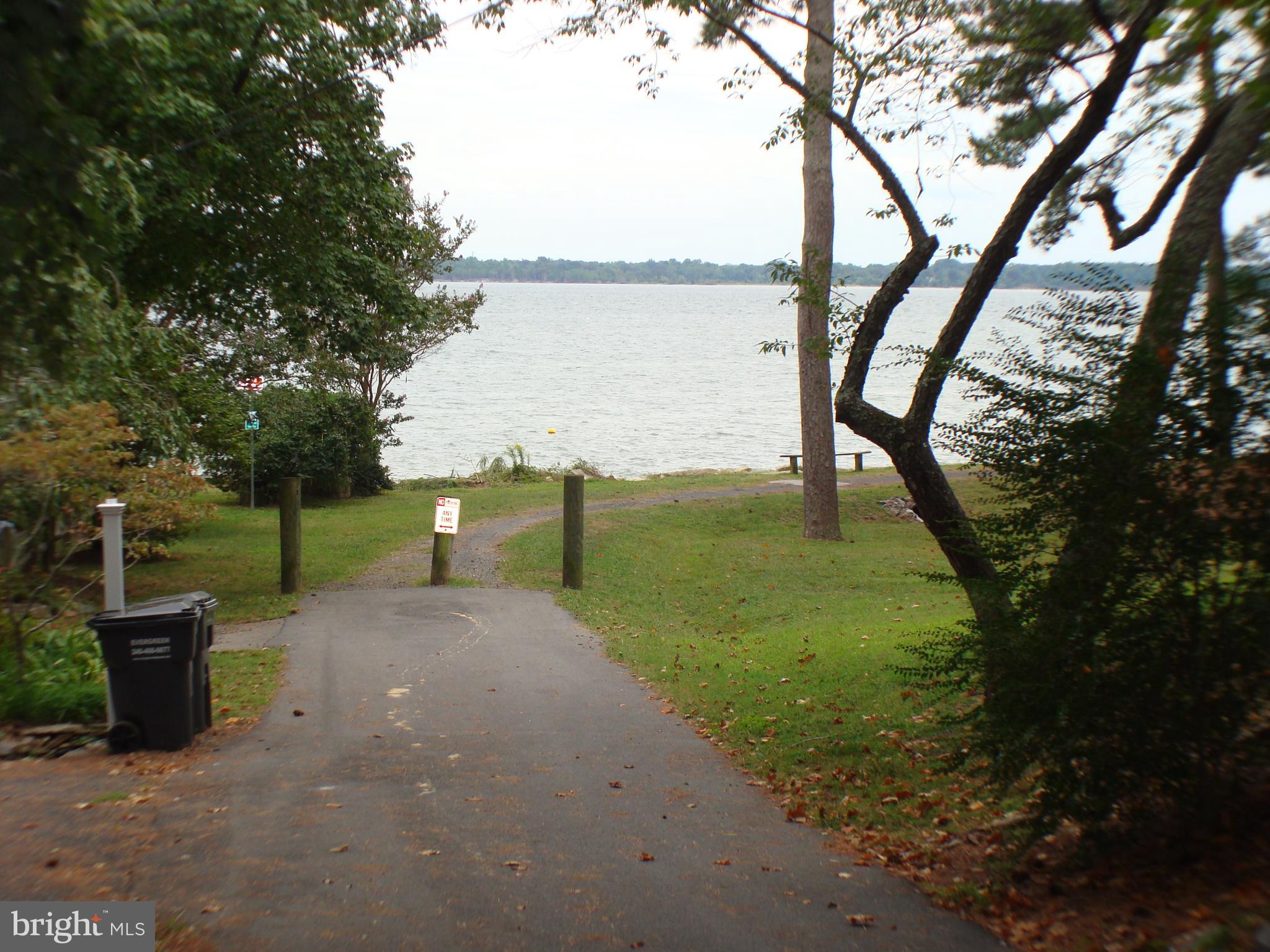 DRUM POINT - Residential Lease