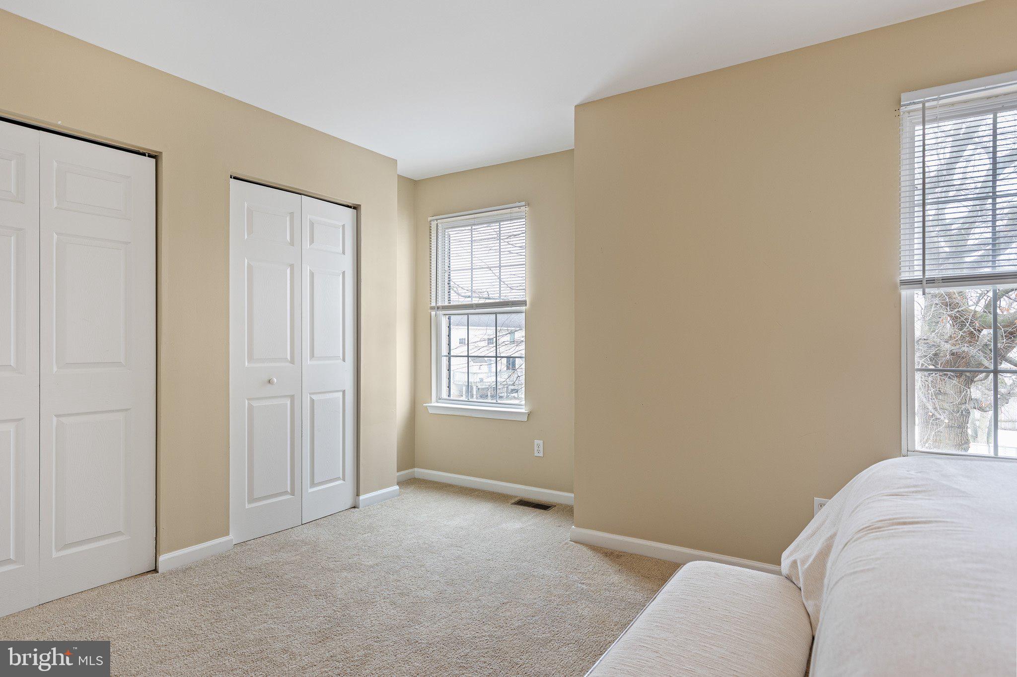 MIDDLETOWN VILLAGE - Residential