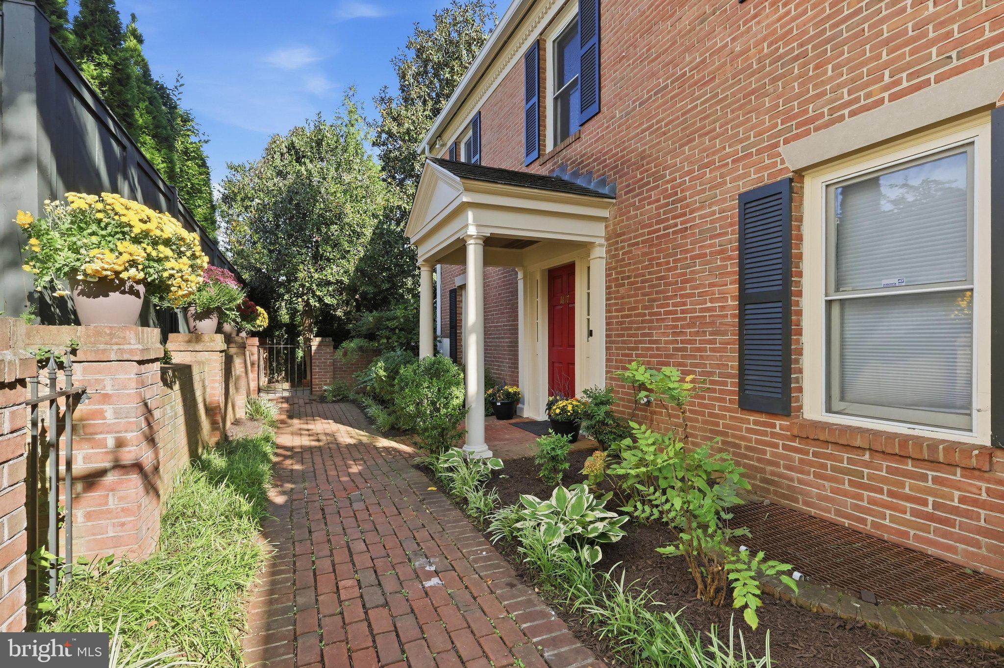 1617 NW 31ST STREET NW