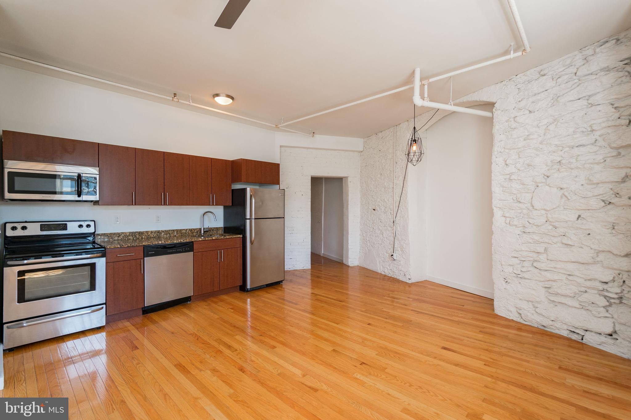 MANAYUNK - Residential Lease