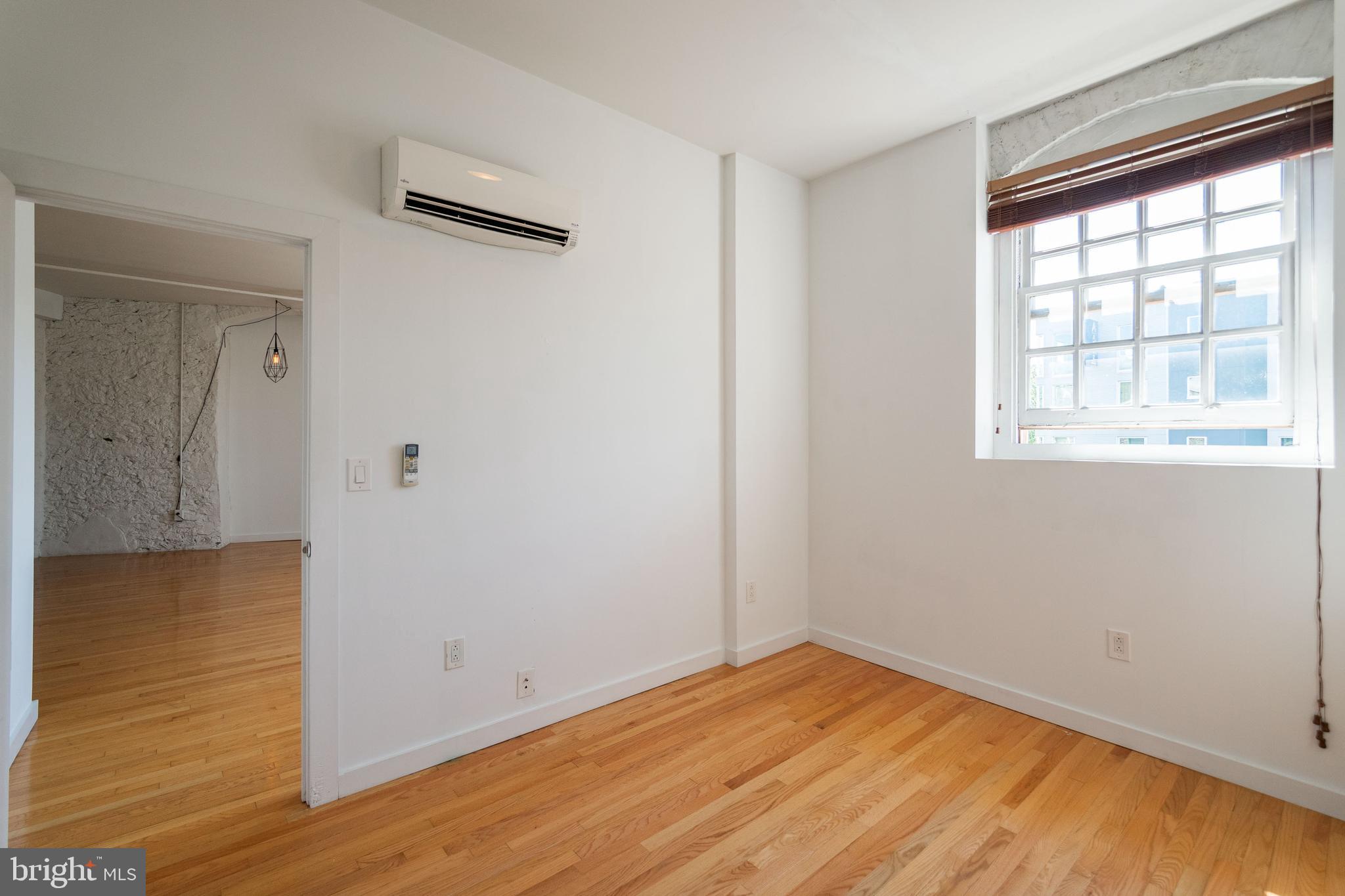 MANAYUNK - Residential Lease