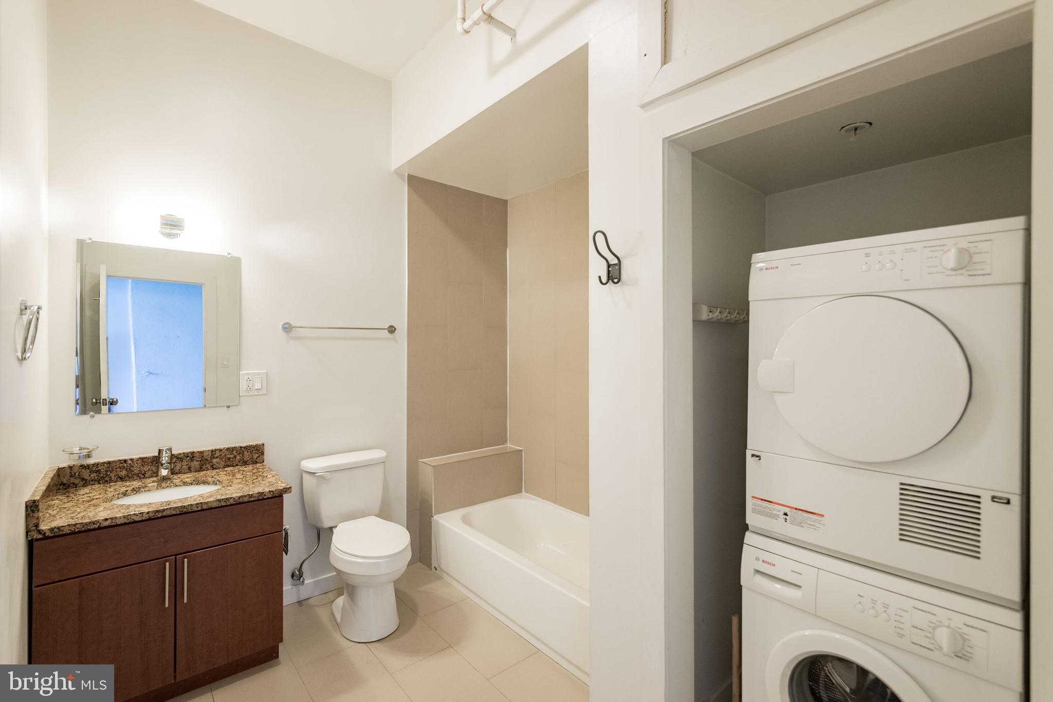 MANAYUNK - Residential Lease