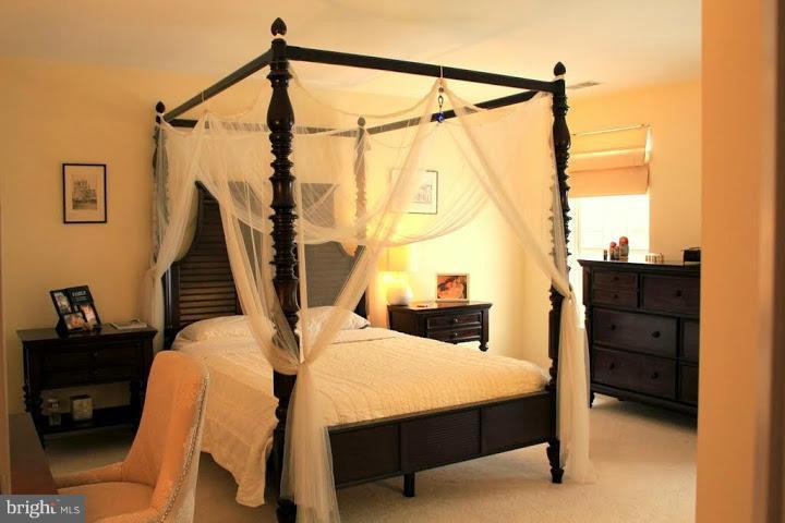 HILLSIDE TERRACE - Residential