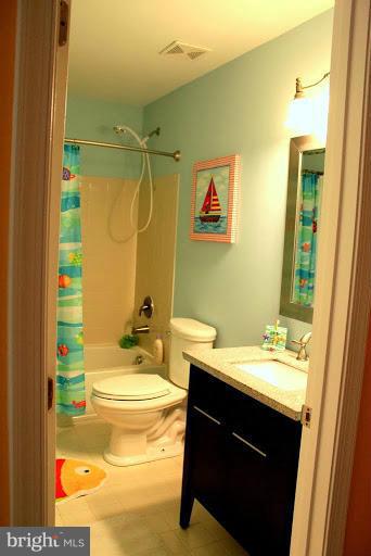 HILLSIDE TERRACE - Residential