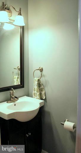 HILLSIDE TERRACE - Residential