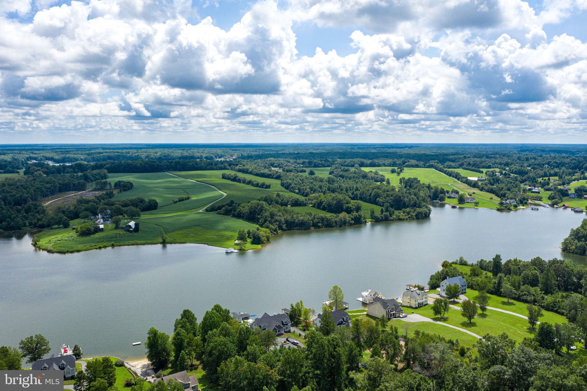 SUMMERVIEW POINT - Residential