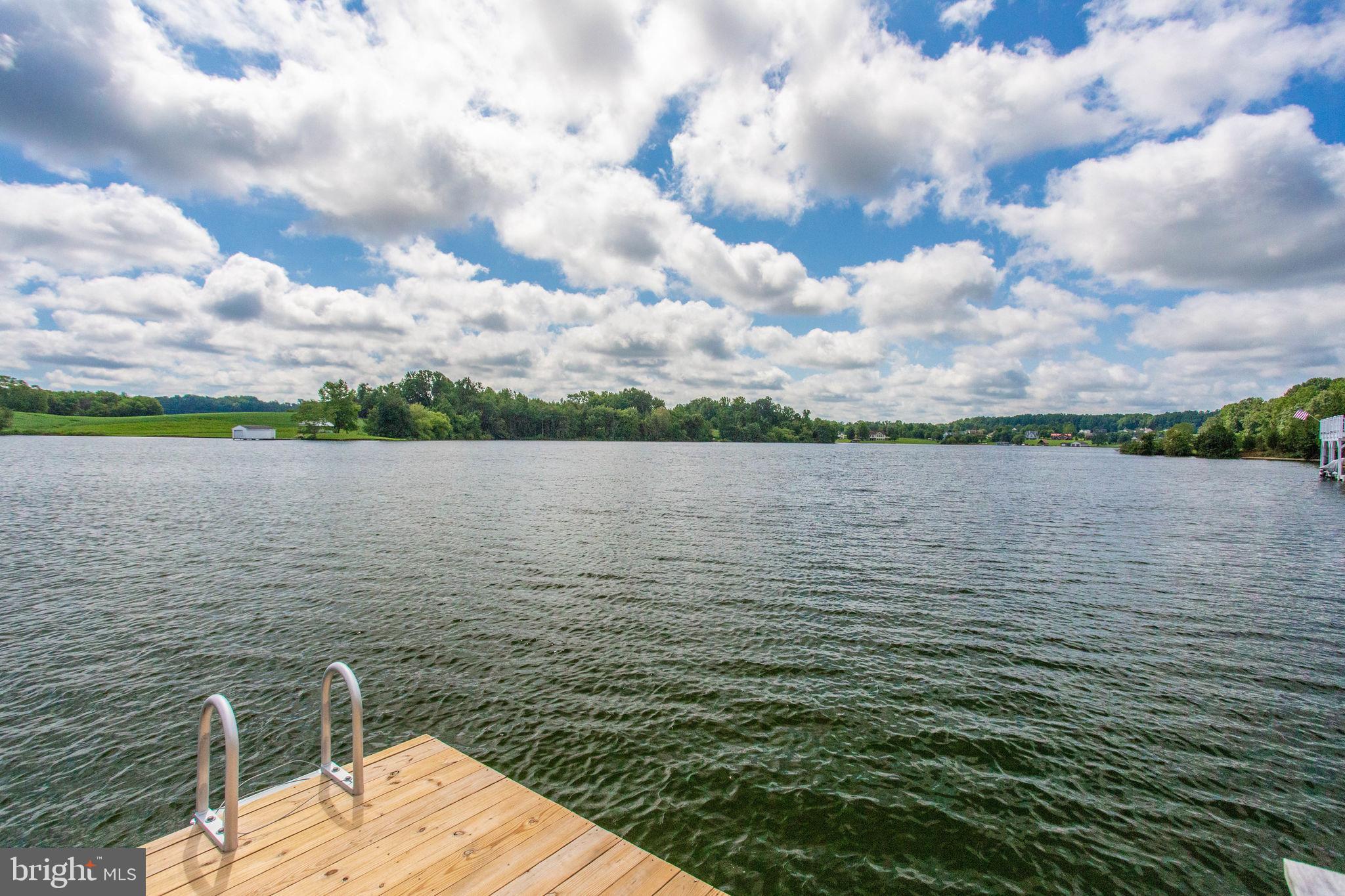 SUMMERVIEW POINT - Residential