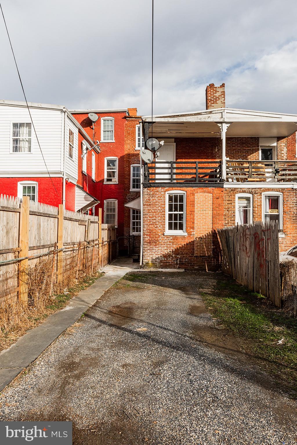 LANCASTER - Residential