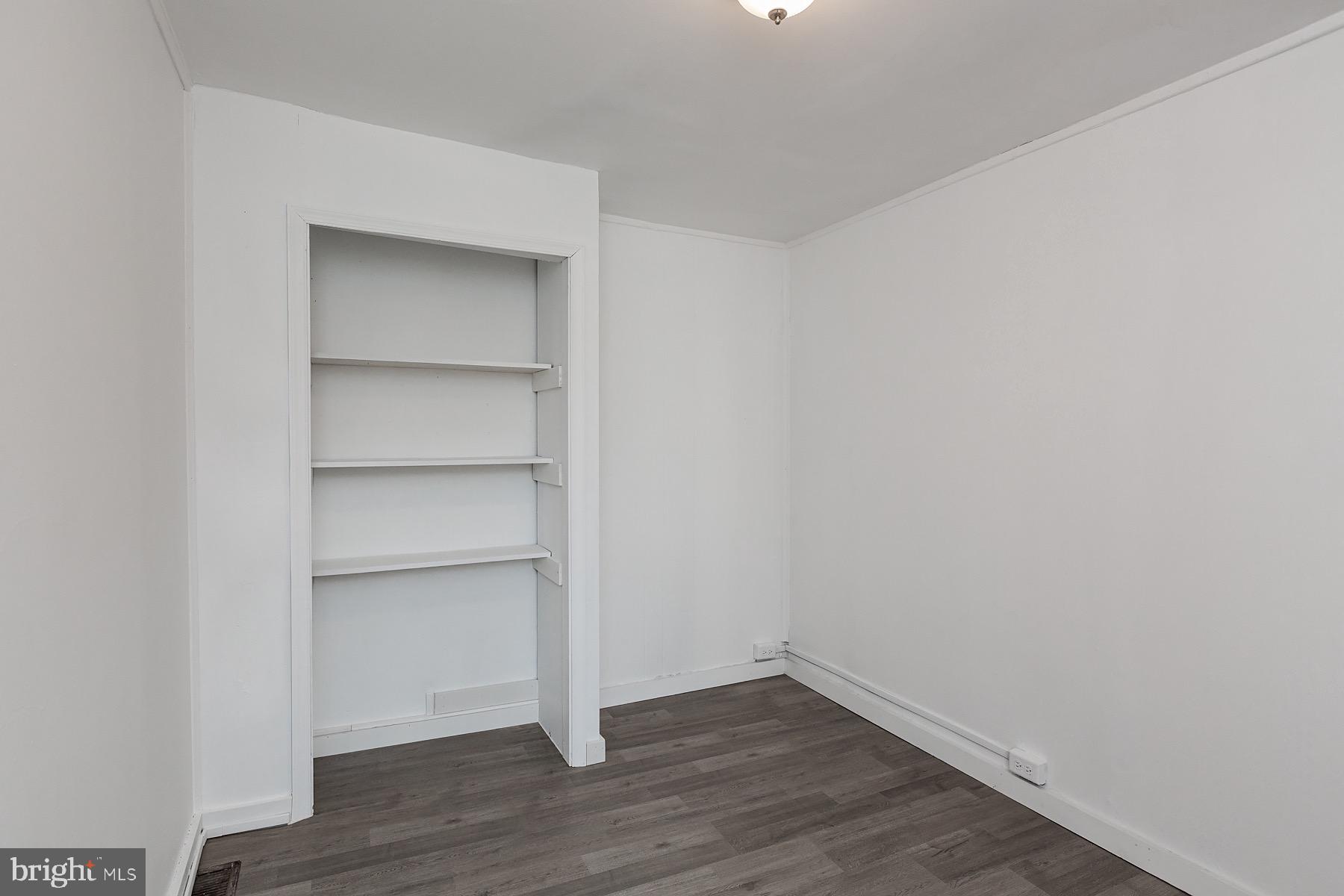 LANCASTER - Residential