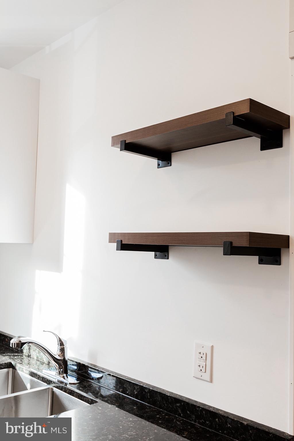 LANCASTER - Residential