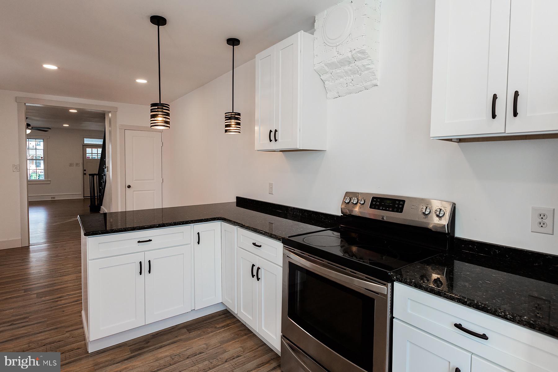 LANCASTER - Residential