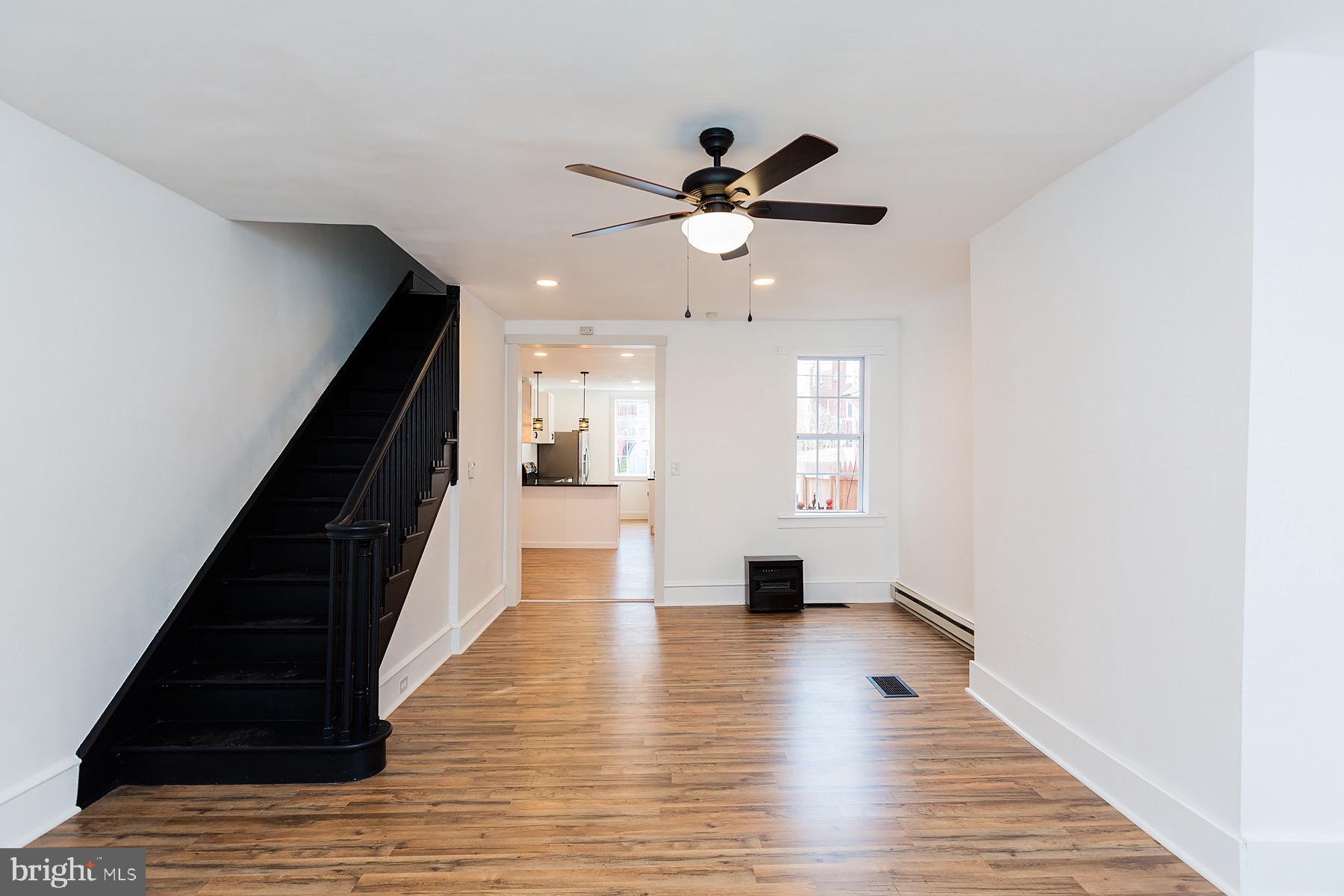 LANCASTER - Residential