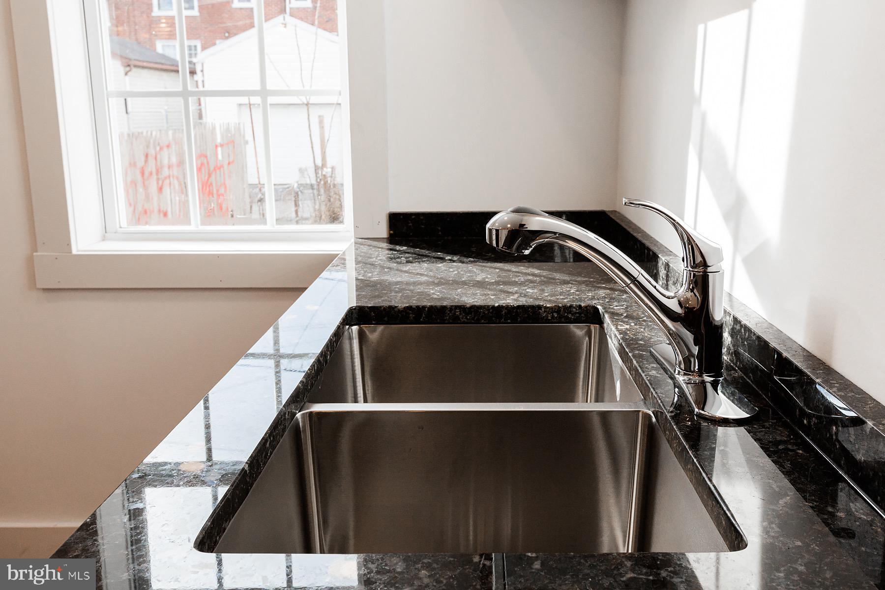 LANCASTER - Residential