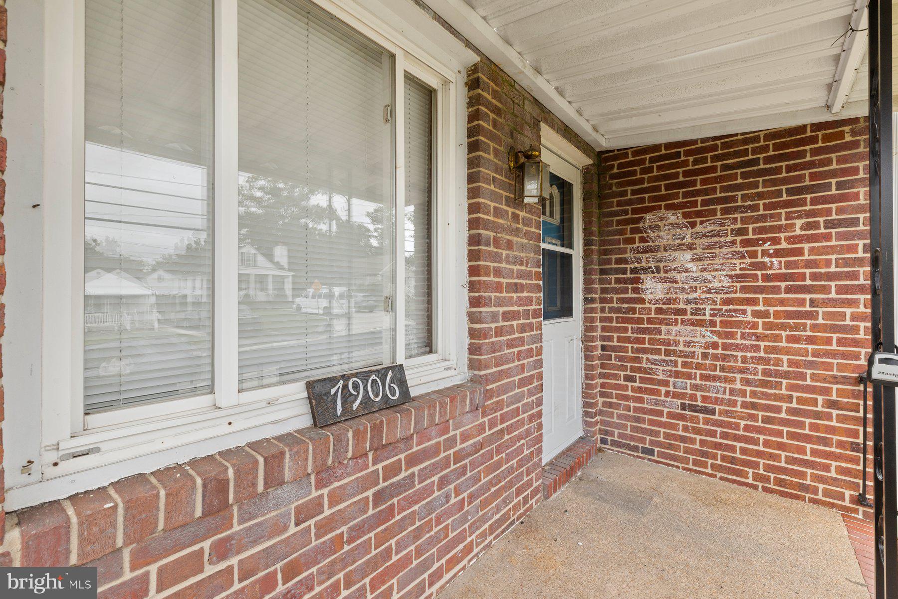 7906 HILLENDALE ROAD