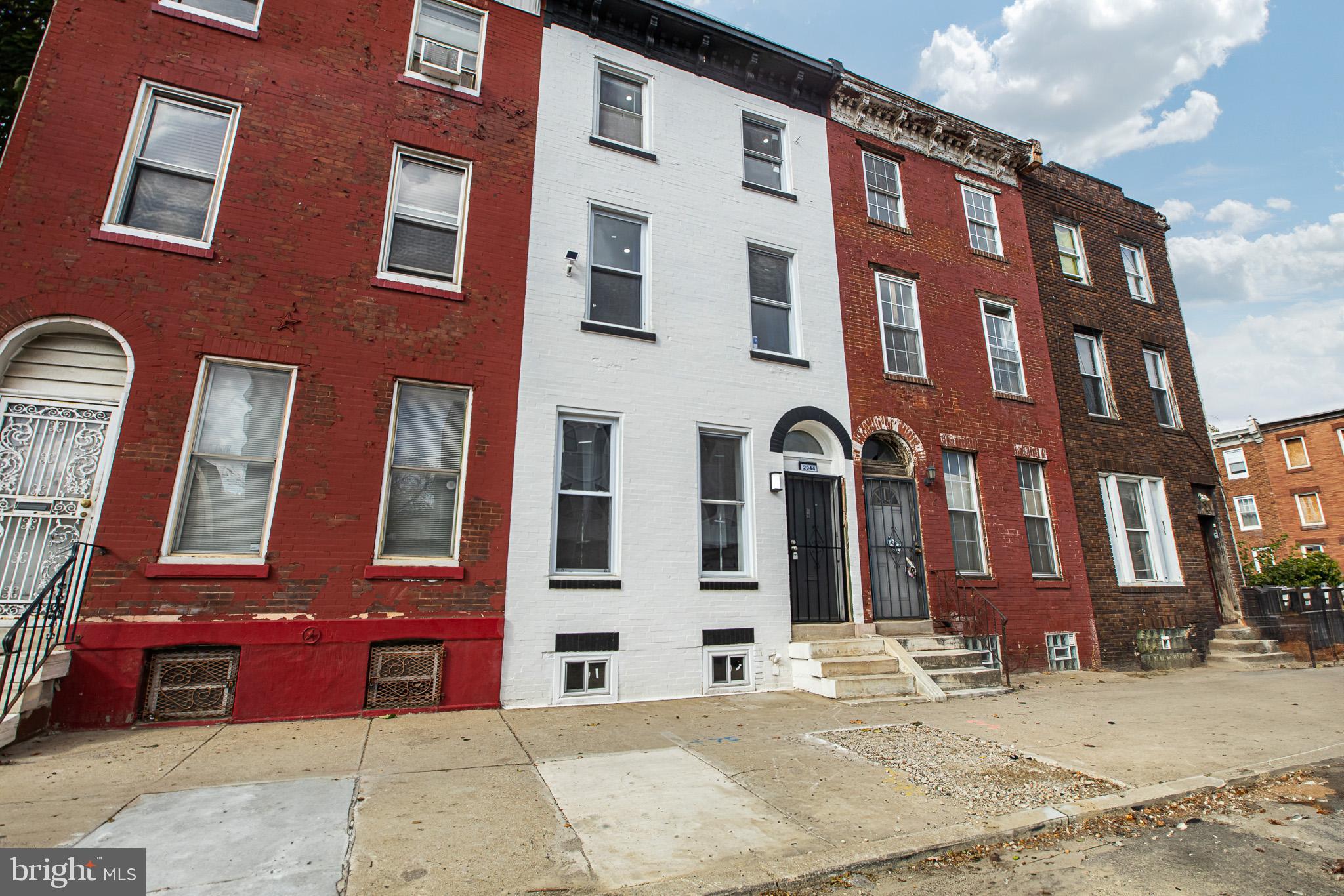 STRAWBERRY MANSION - Residential