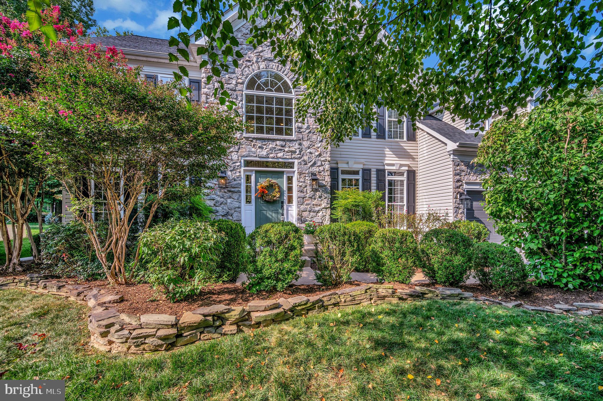 54 LIGHTFOOT DRIVE