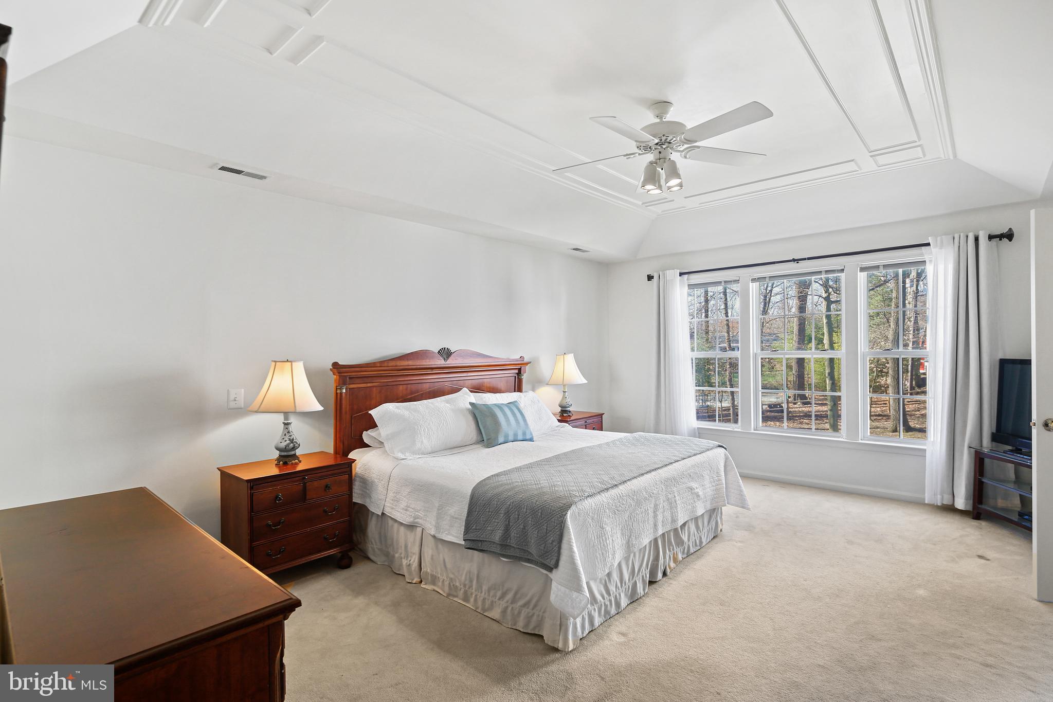 AUTUMN VIEW - Residential