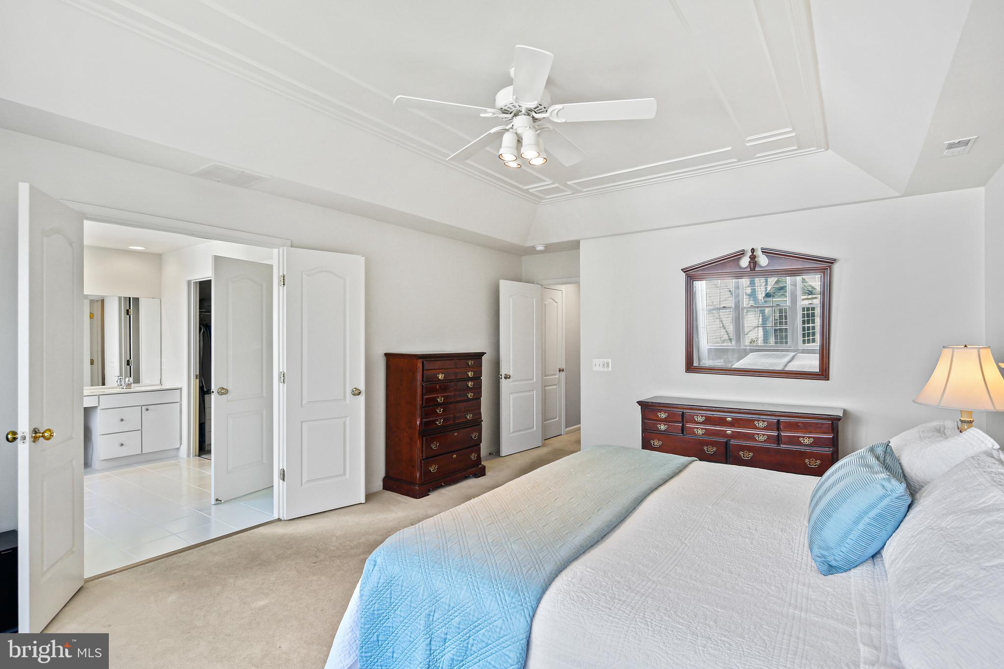 AUTUMN VIEW - Residential