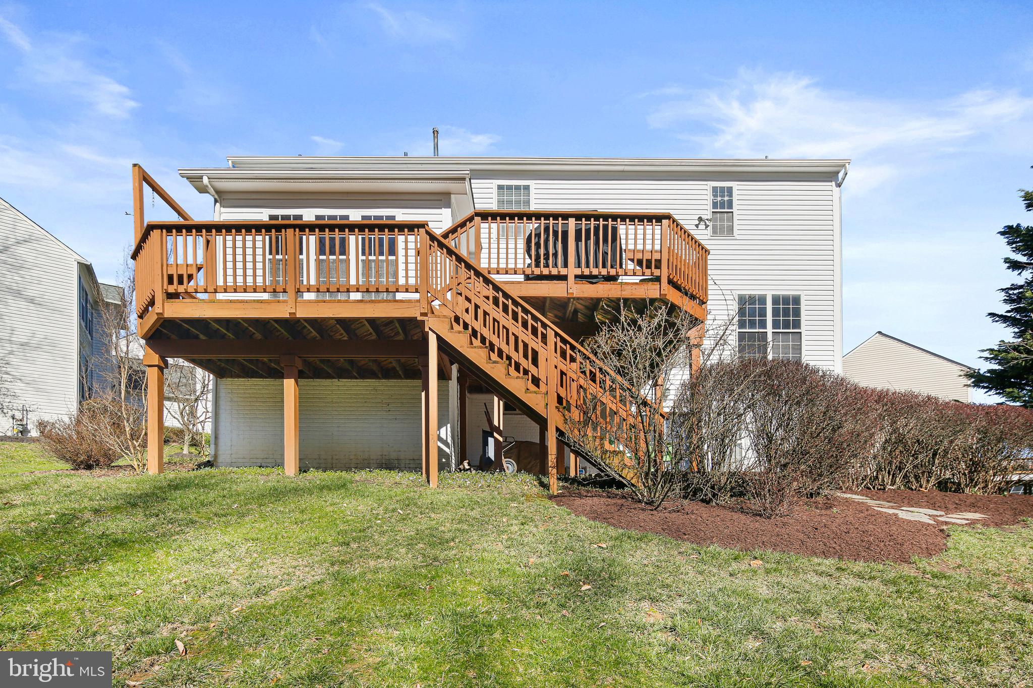 AUTUMN VIEW - Residential