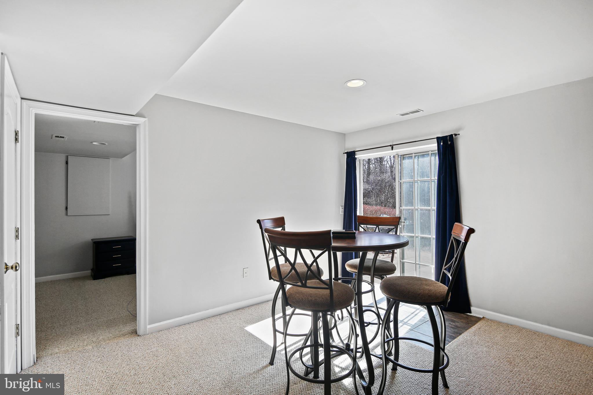 AUTUMN VIEW - Residential