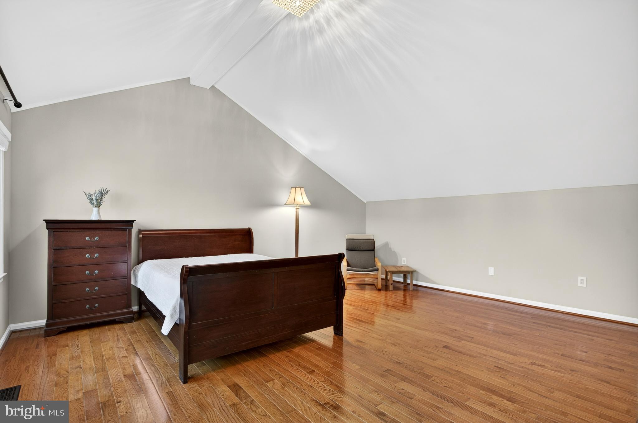 SOUTH RUN OAKS - Residential