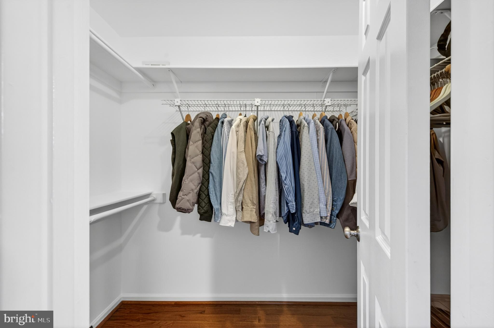 SOUTH RUN OAKS - Residential