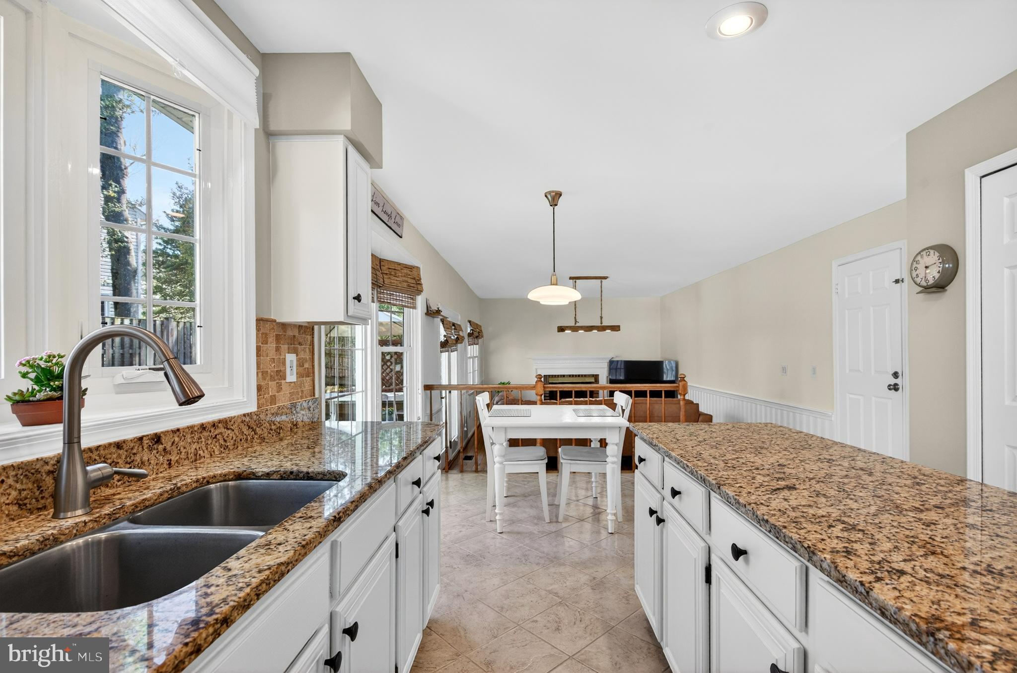 SOUTH RUN OAKS - Residential