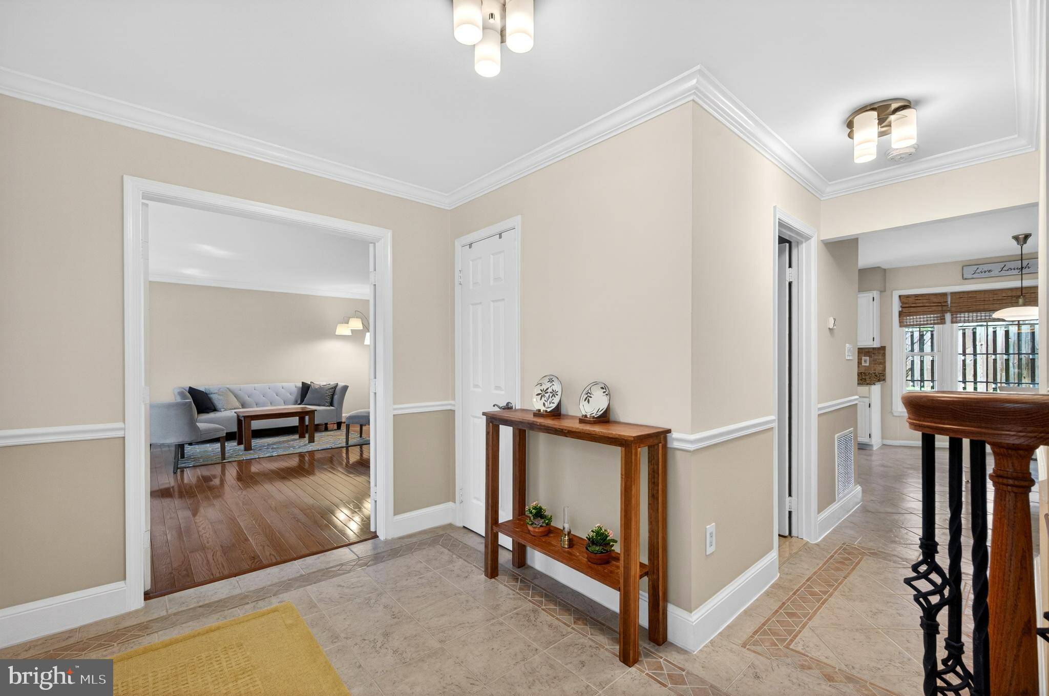 SOUTH RUN OAKS - Residential