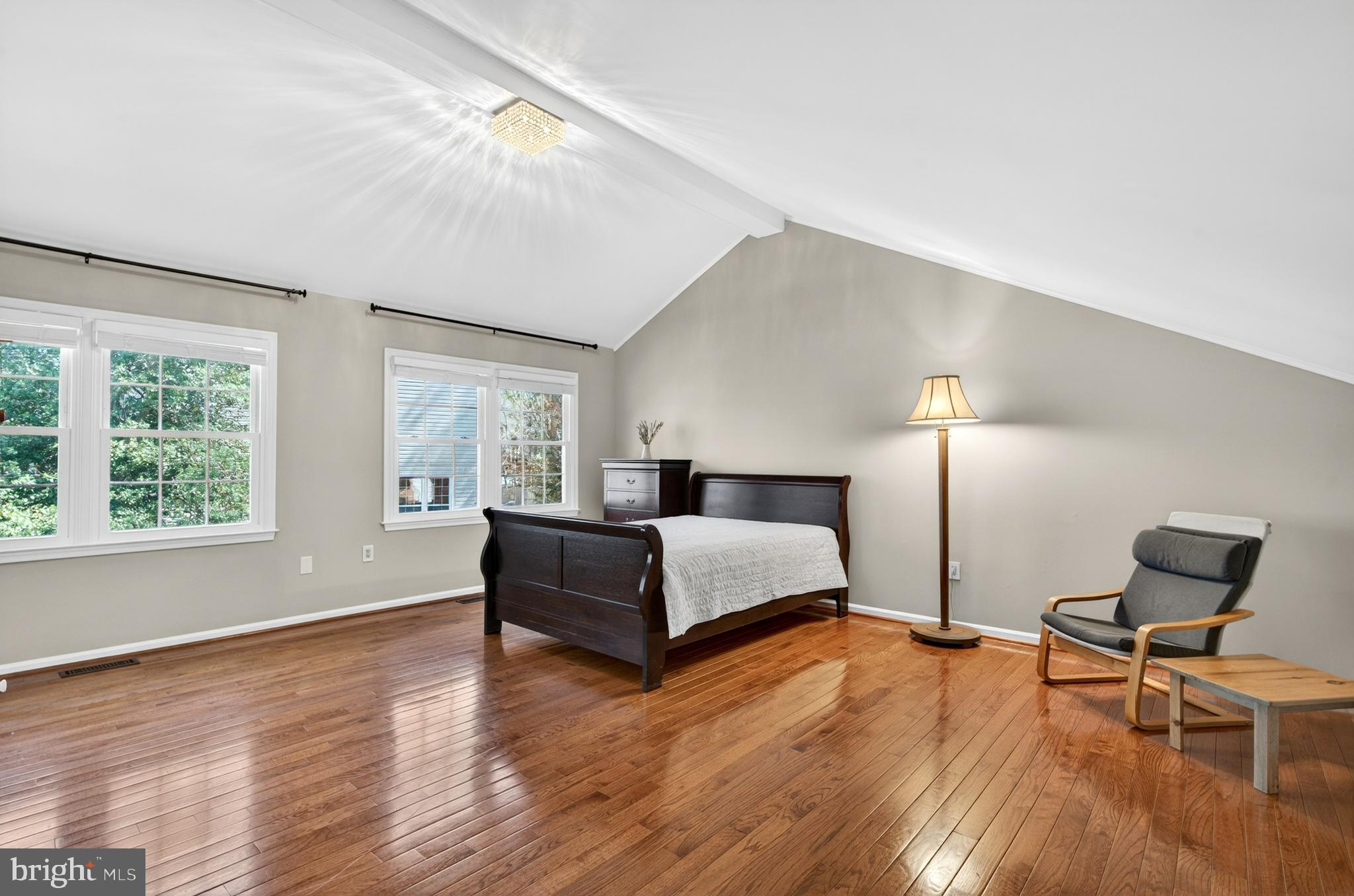 SOUTH RUN OAKS - Residential