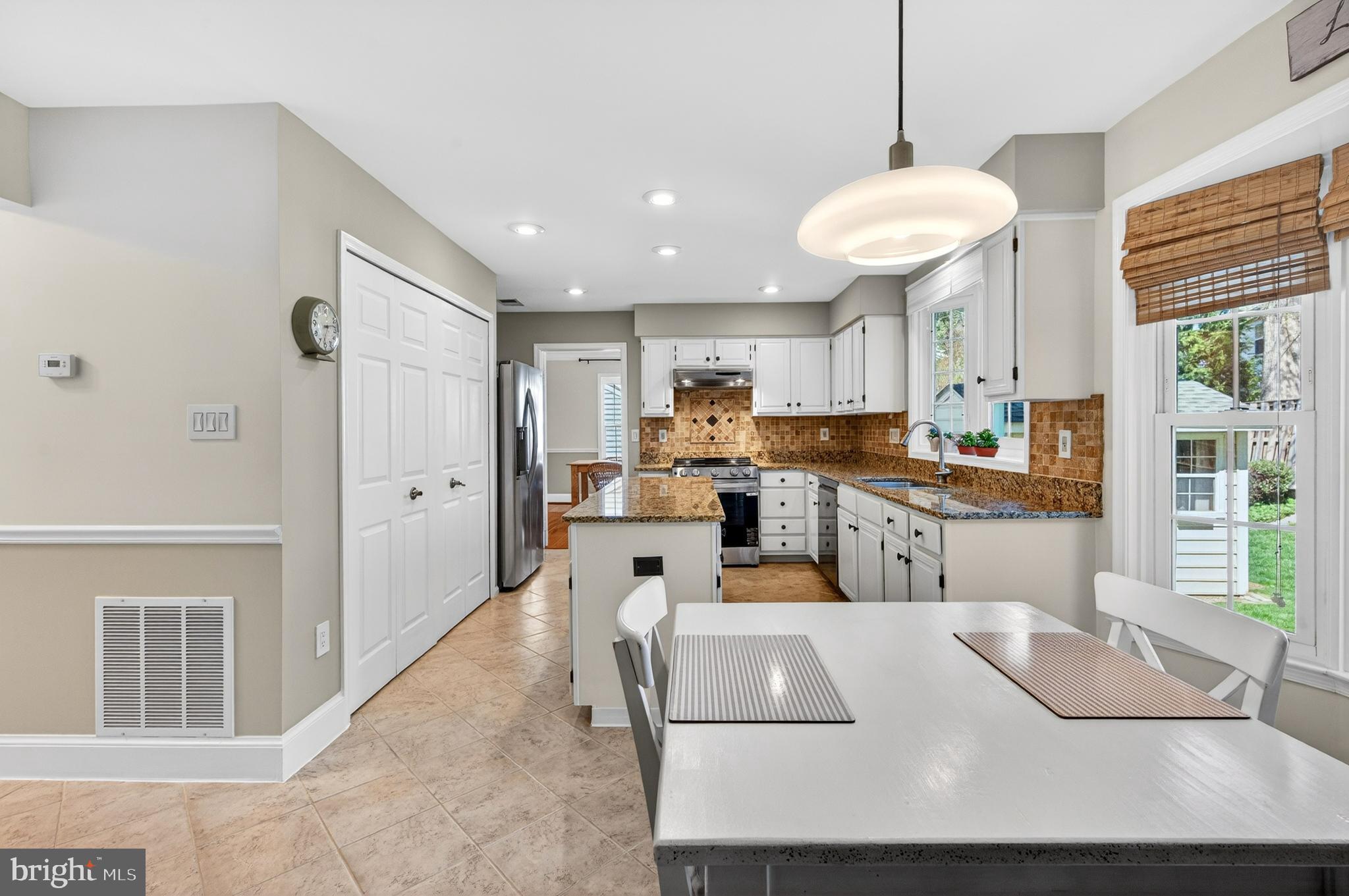 SOUTH RUN OAKS - Residential