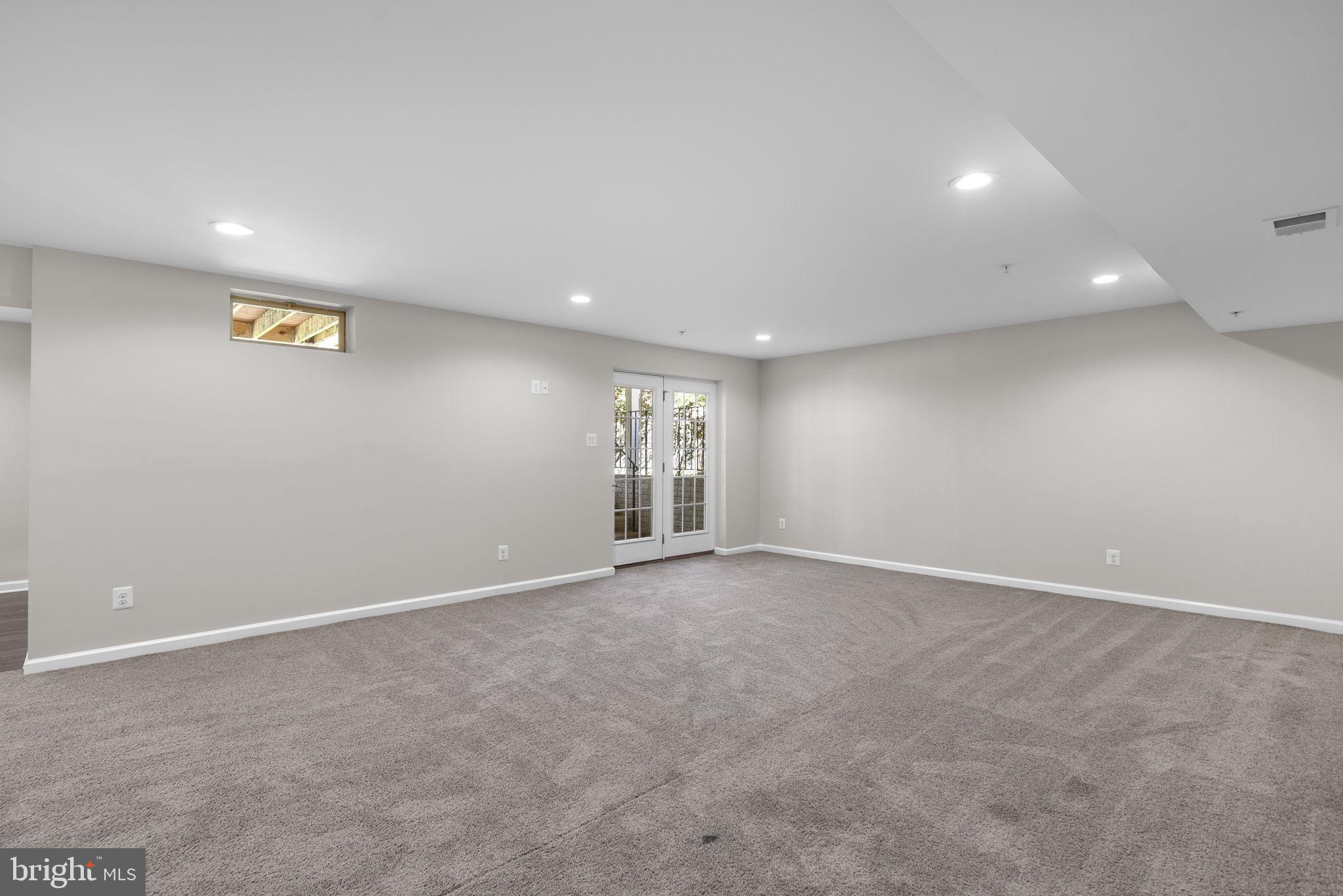 ARUNDEL WOODS - Residential