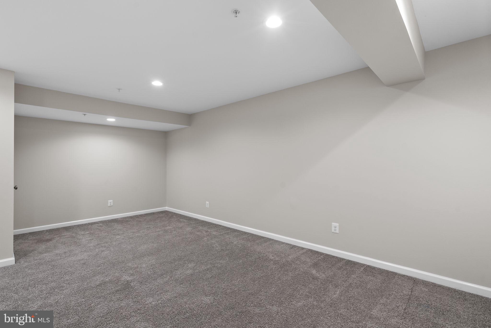 ARUNDEL WOODS - Residential