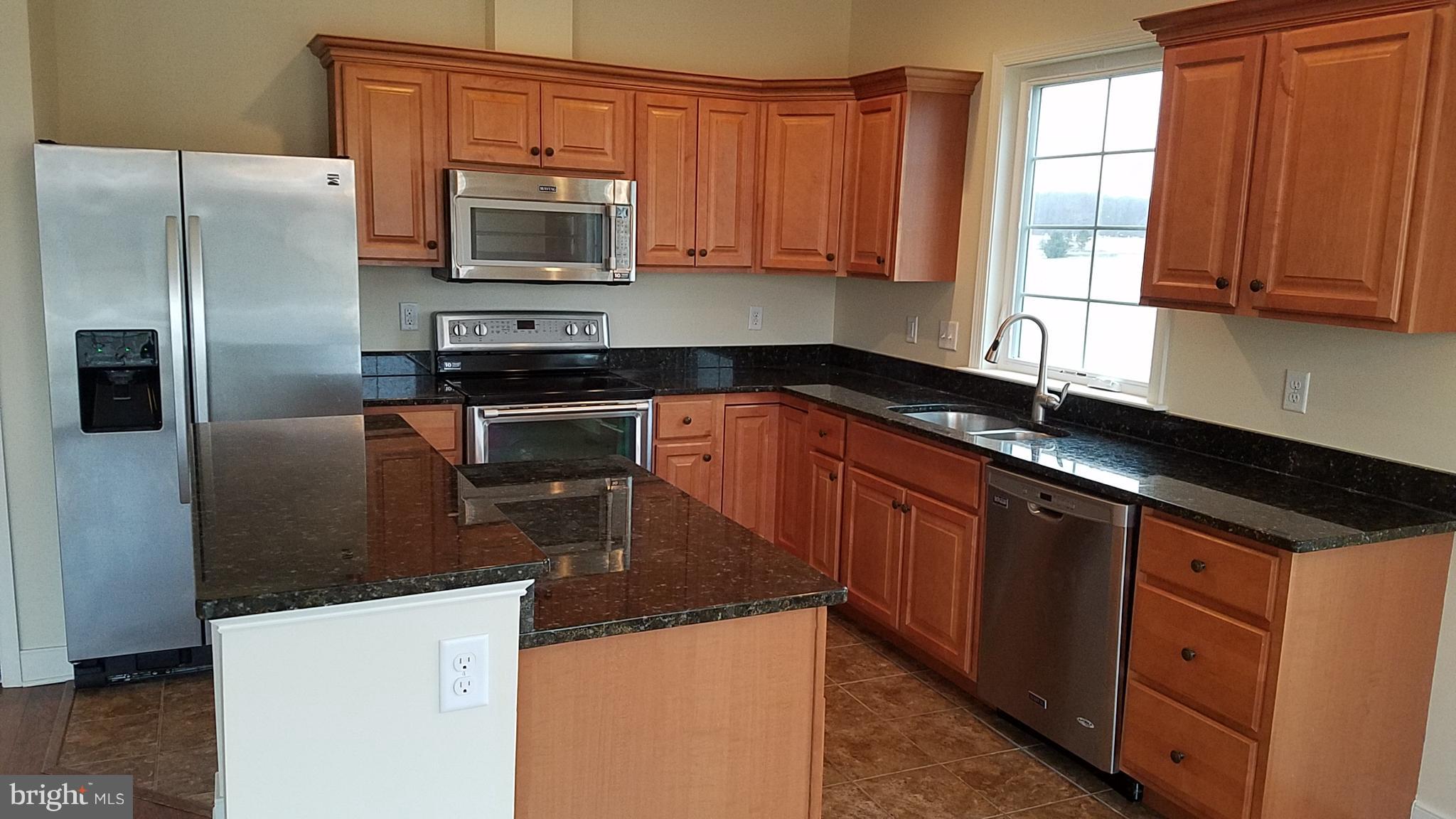 THE LAKES AT MARTINSBURG - Residential